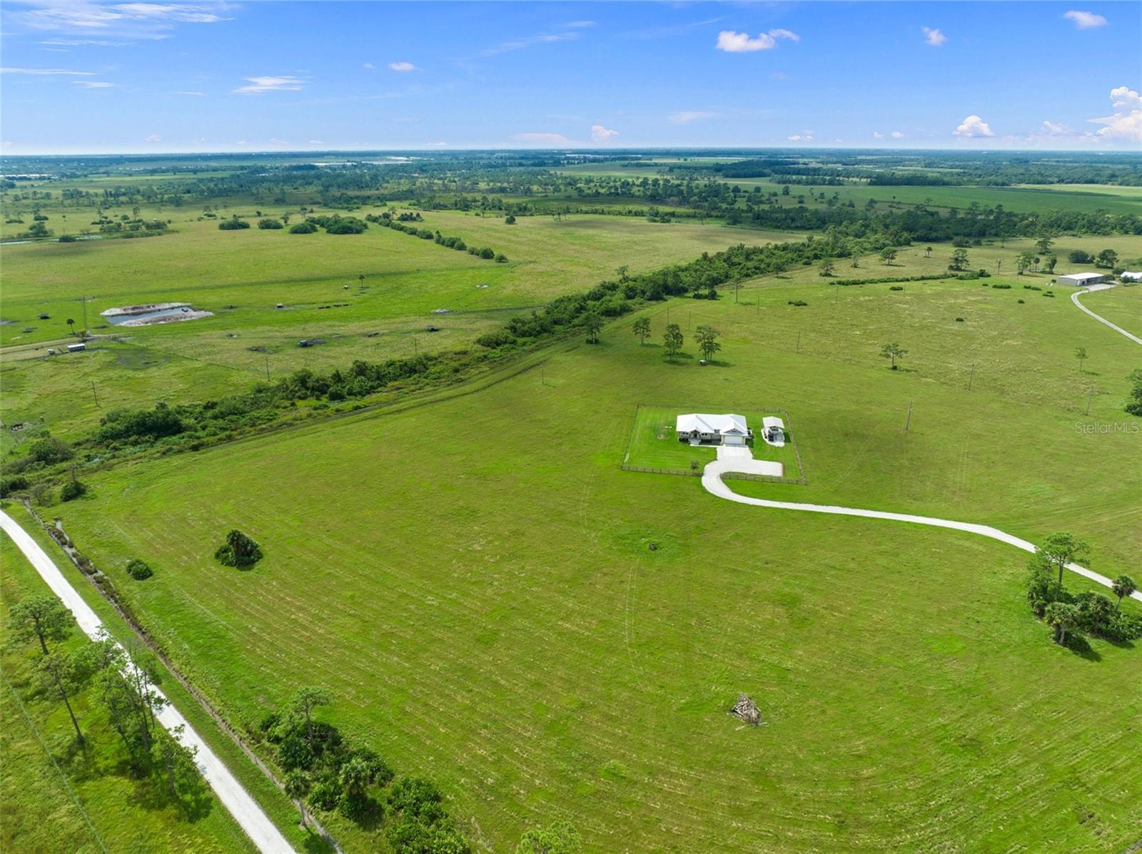 NE OKEECHOBEE - Residential