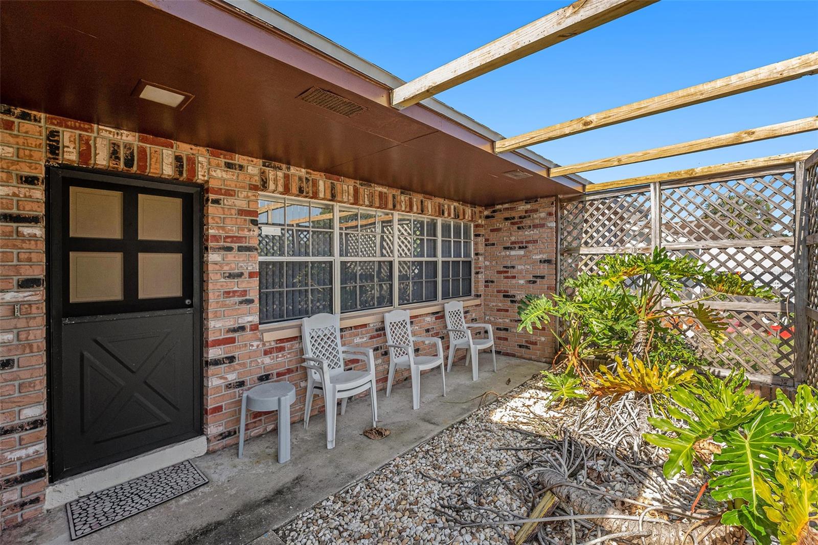 105 MELROSE DRIVE