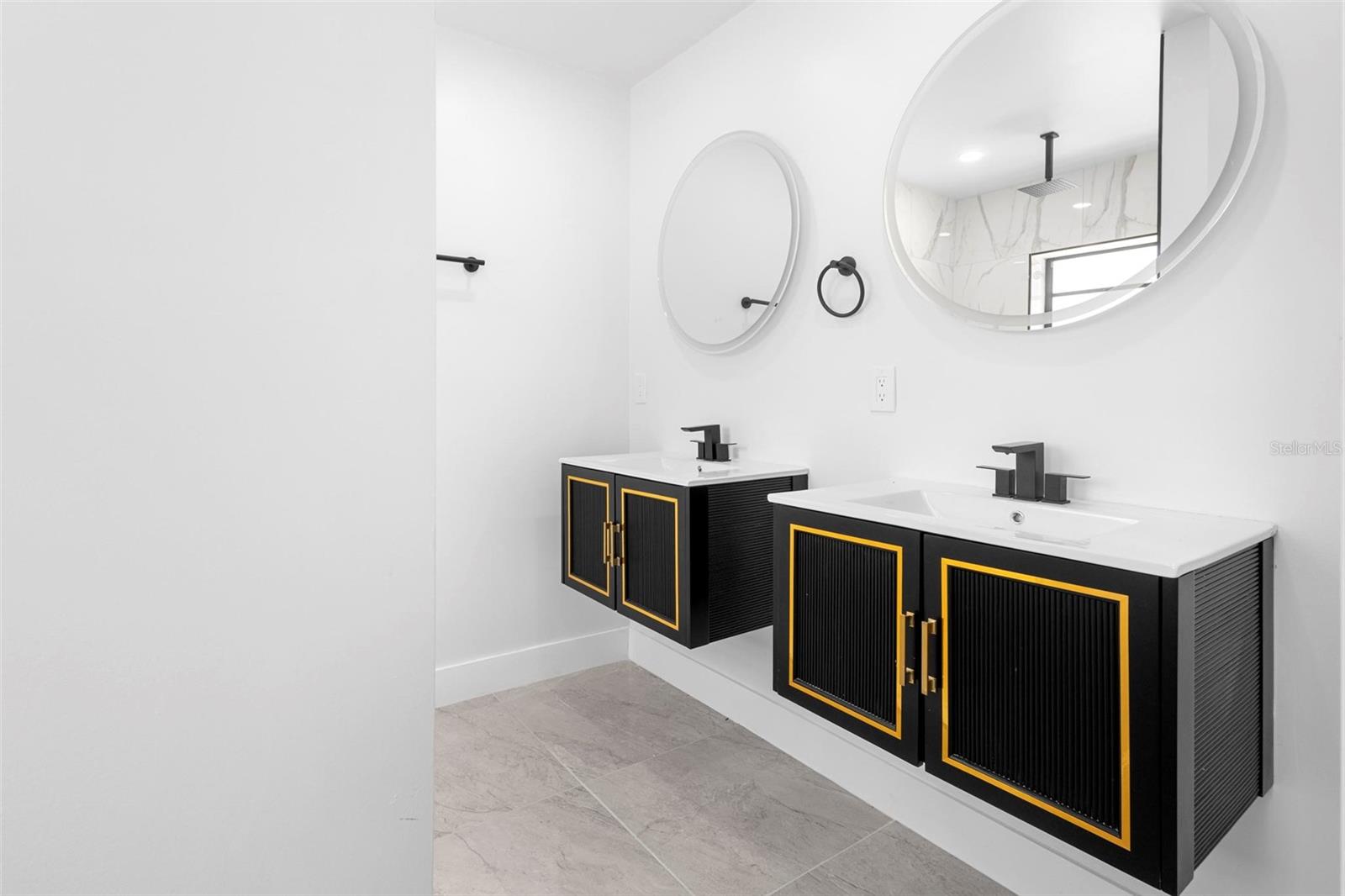 BRYSONS SUB - Residential