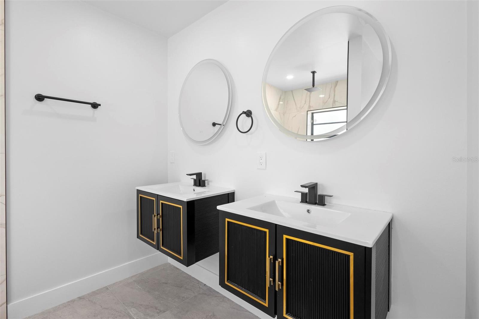 BRYSONS SUB - Residential