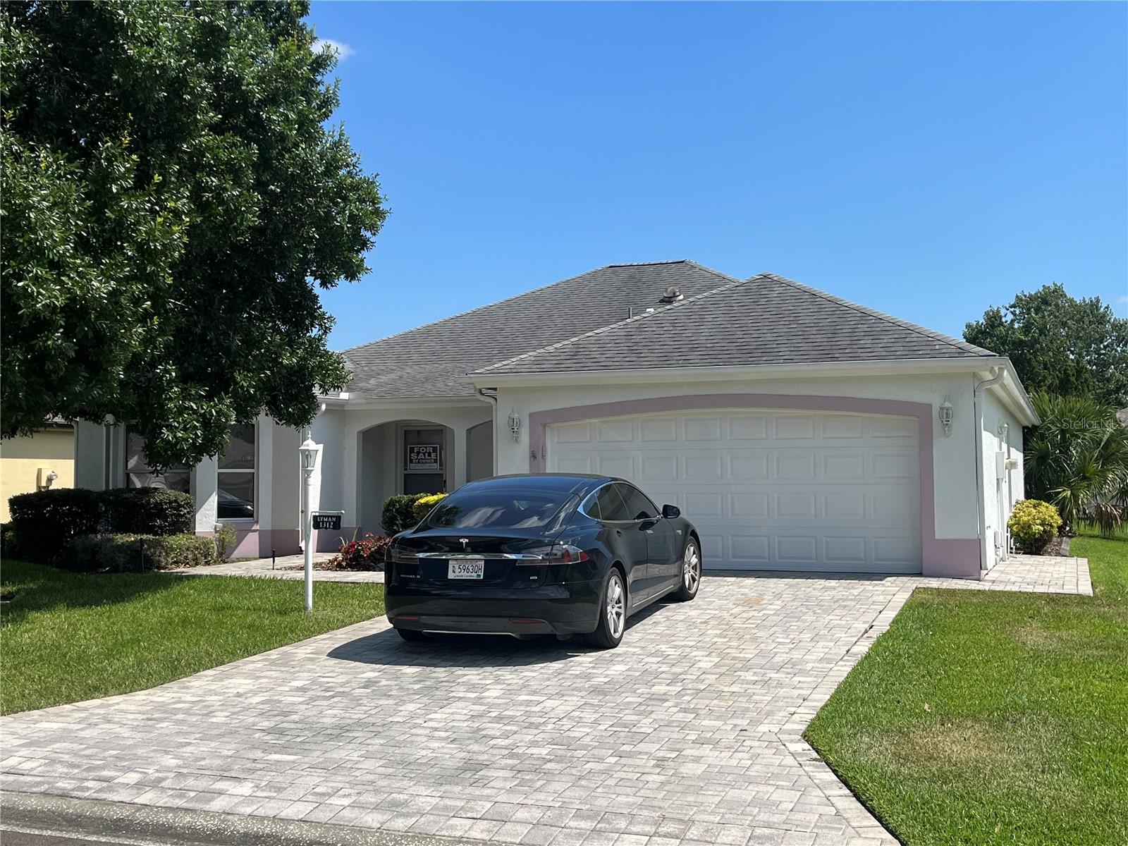 View LADY LAKE, FL 32159 house