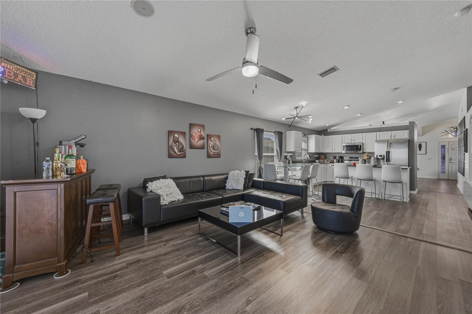 CRESTVIEW HILLS - Residential