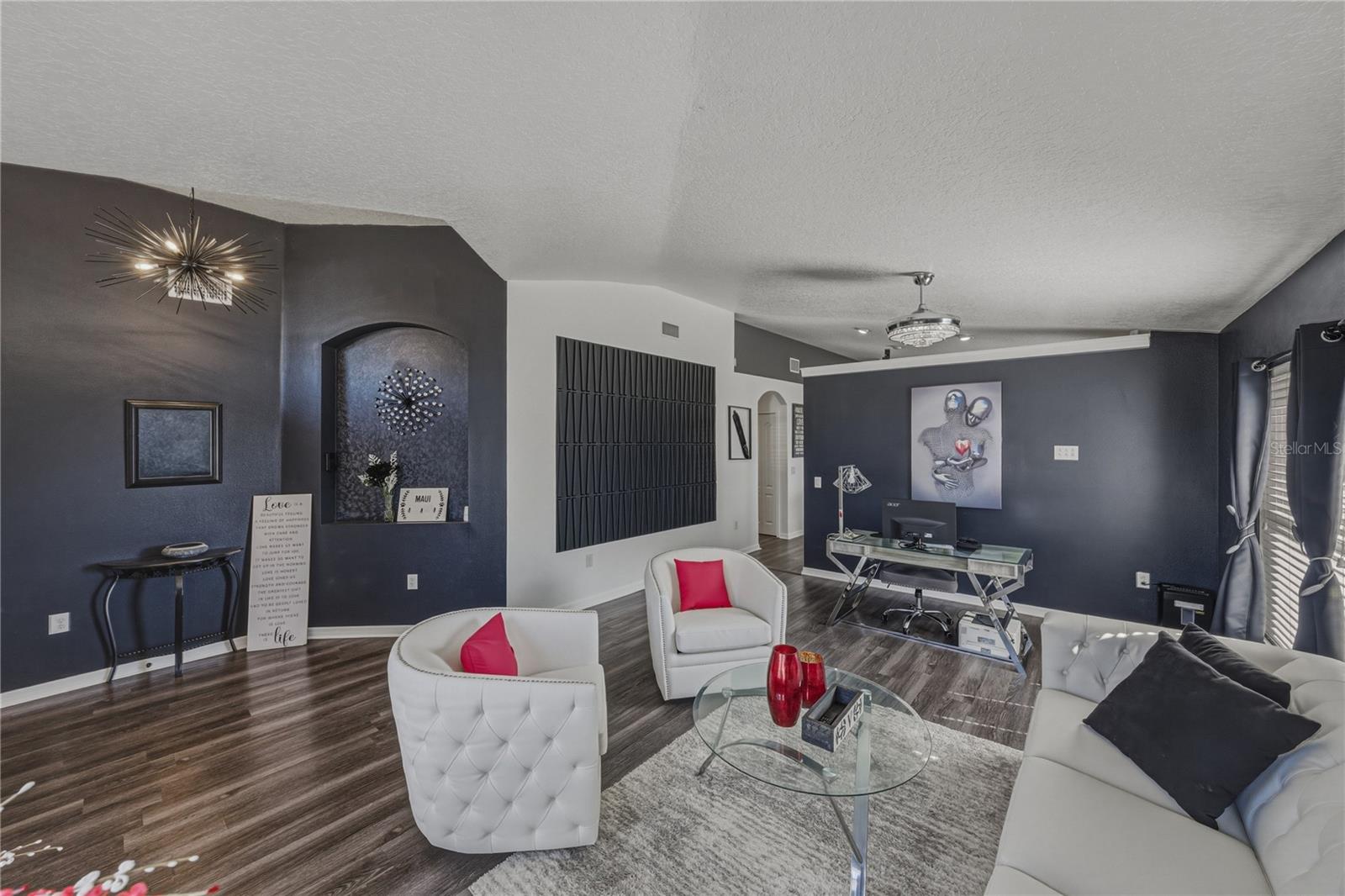 CRESTVIEW HILLS - Residential