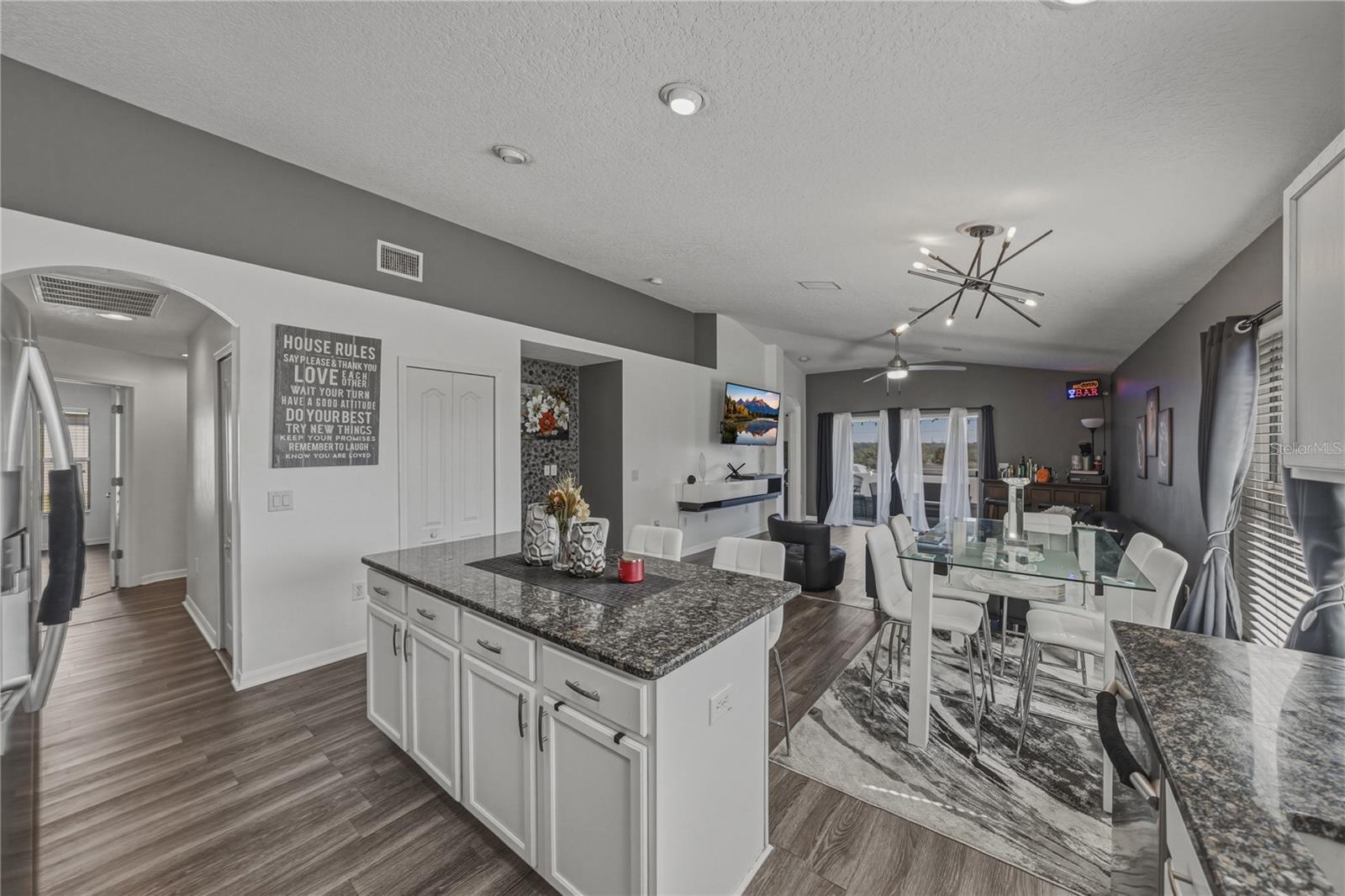 CRESTVIEW HILLS - Residential