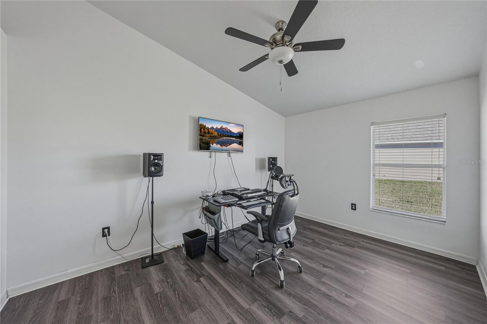 CRESTVIEW HILLS - Residential