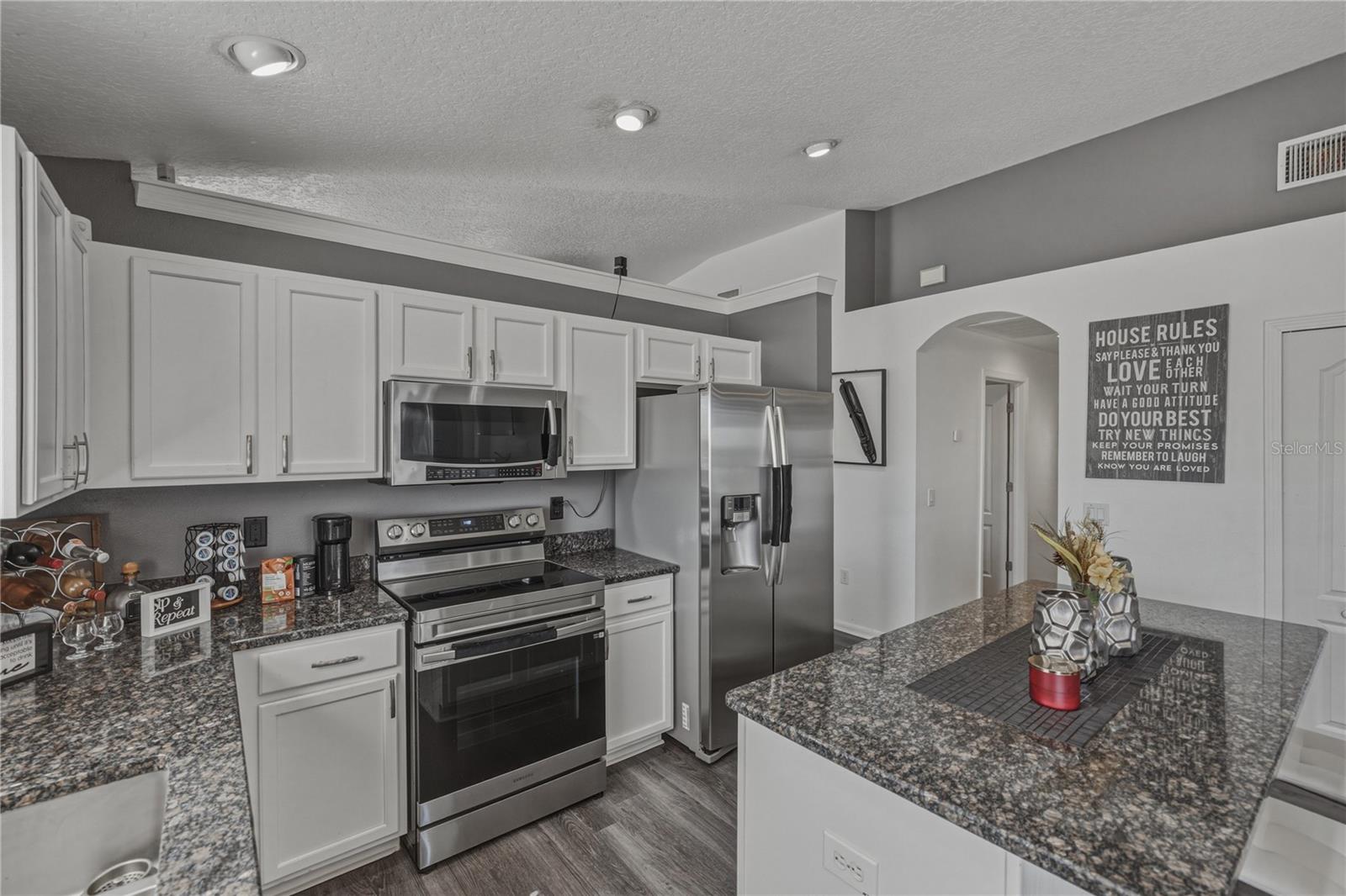 CRESTVIEW HILLS - Residential