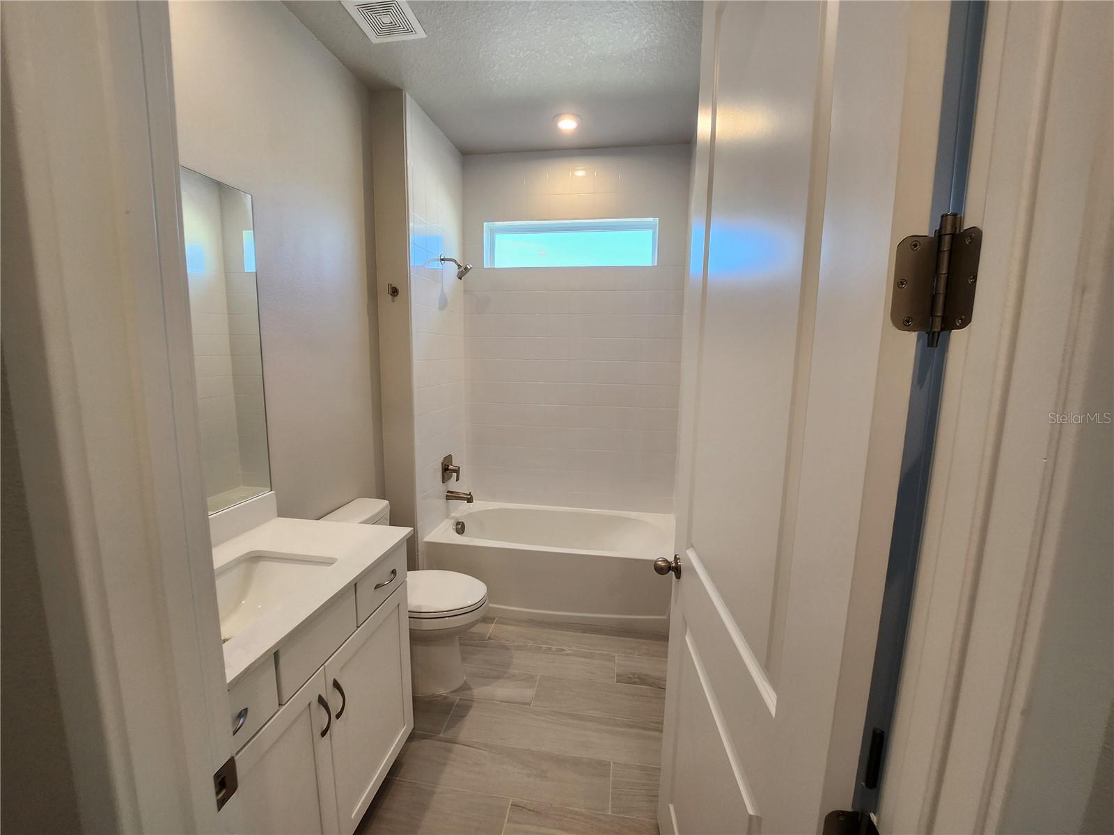 RENAISSANCE/WEST VLGS PHS 2B & - Residential Lease