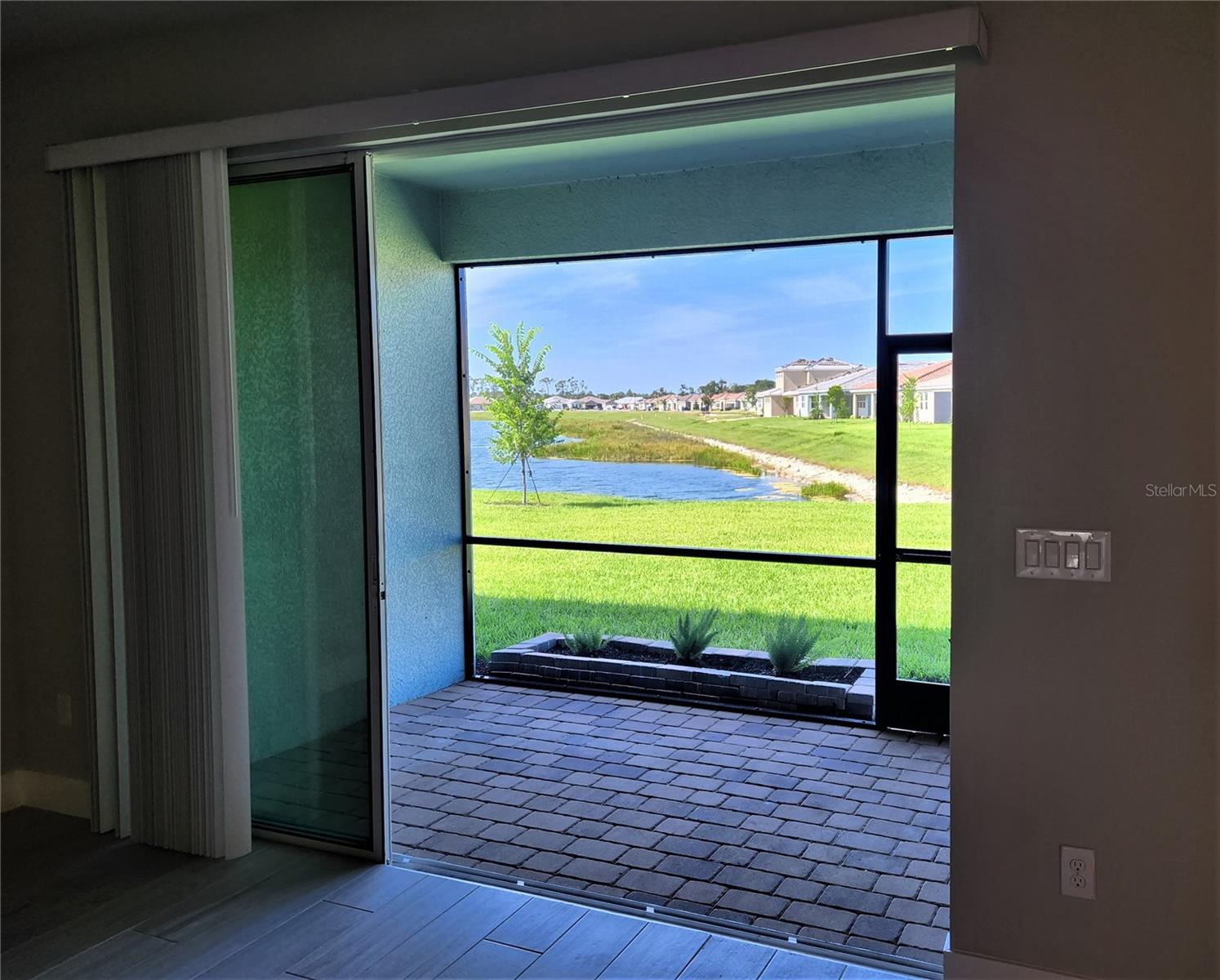 RENAISSANCE/WEST VLGS PHS 2B & - Residential Lease