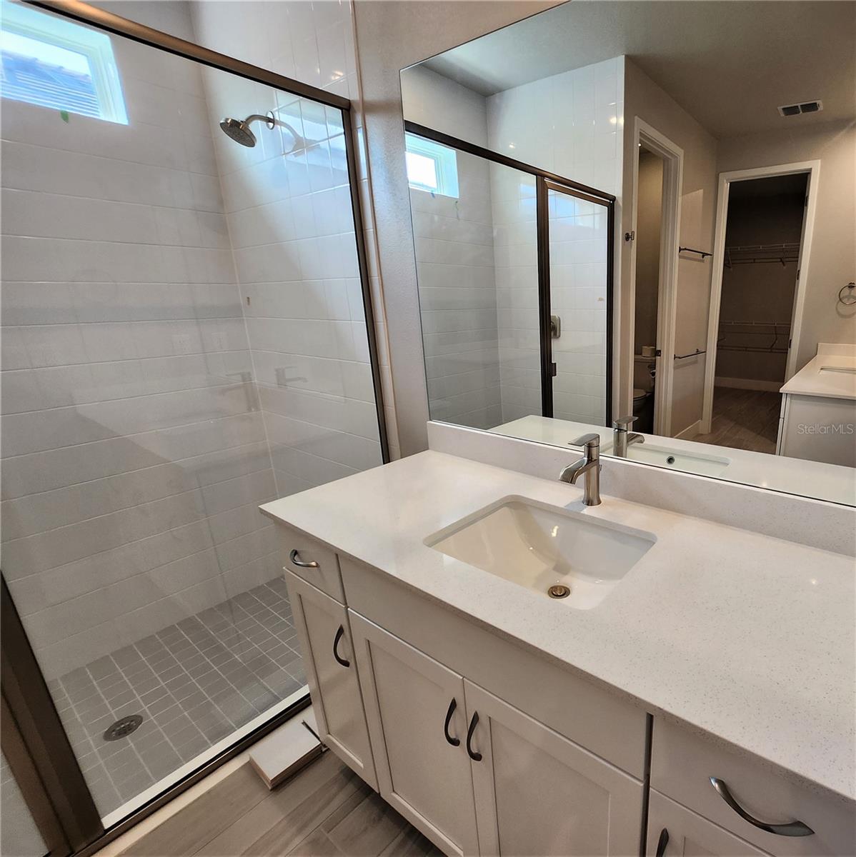 RENAISSANCE/WEST VLGS PHS 2B & - Residential Lease