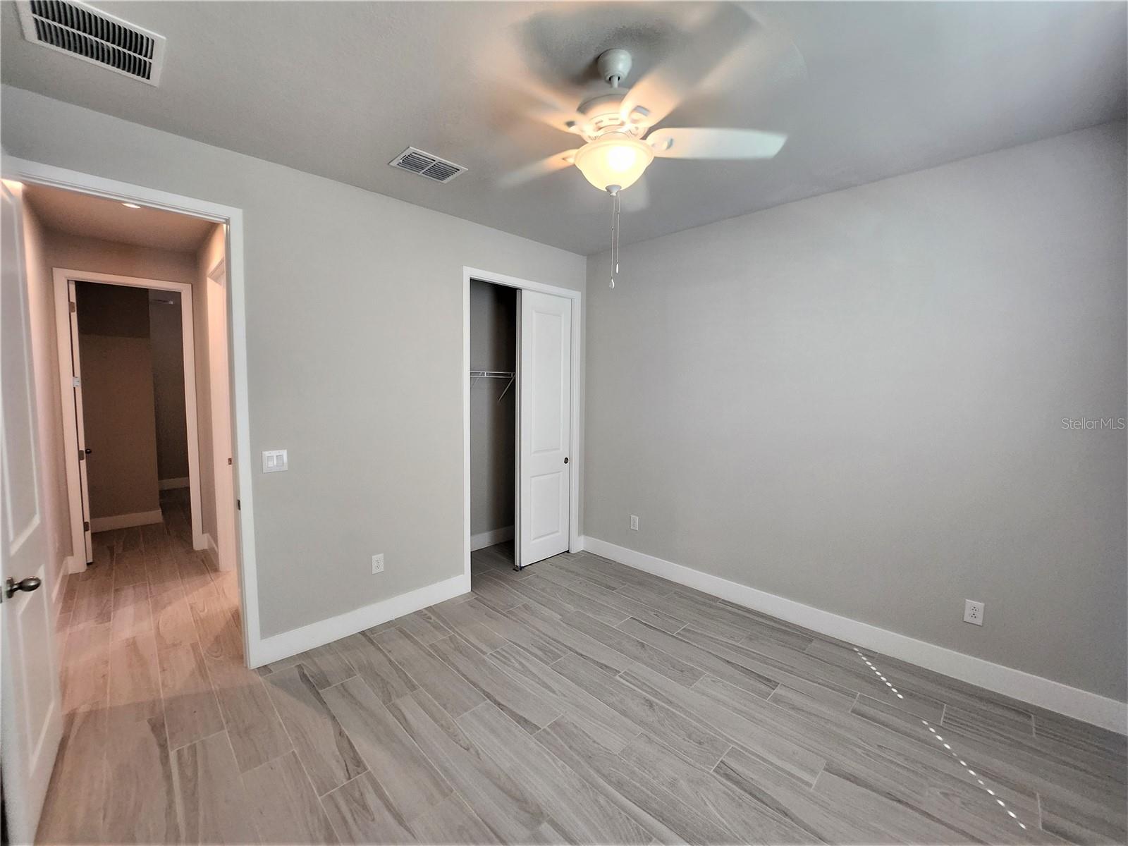 RENAISSANCE/WEST VLGS PHS 2B & - Residential Lease