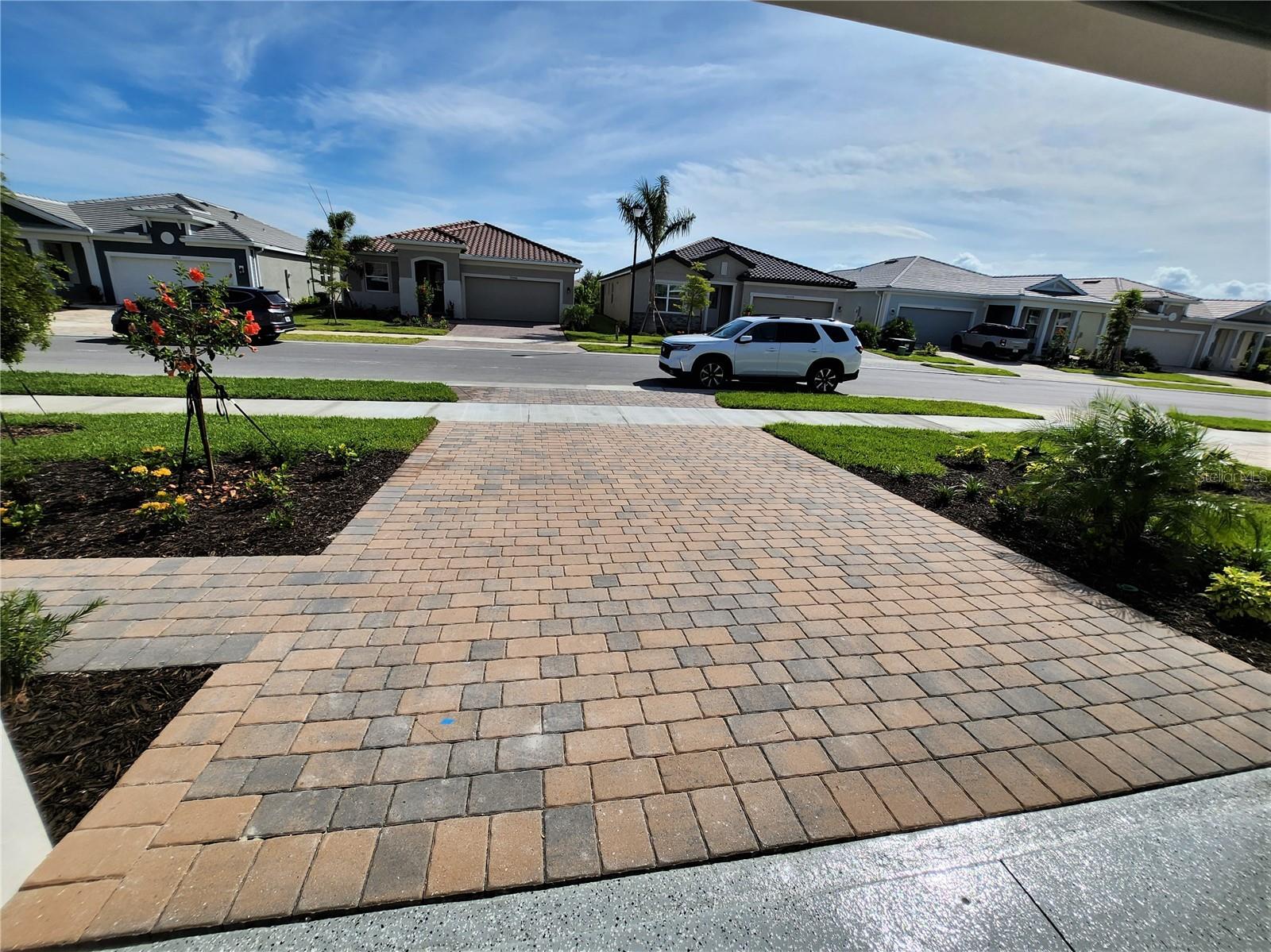 RENAISSANCE/WEST VLGS PHS 2B & - Residential Lease