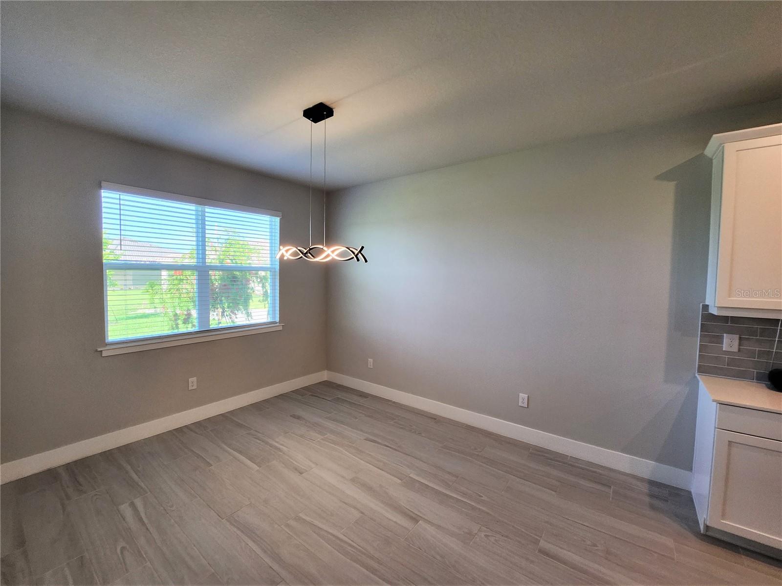 RENAISSANCE/WEST VLGS PHS 2B & - Residential Lease