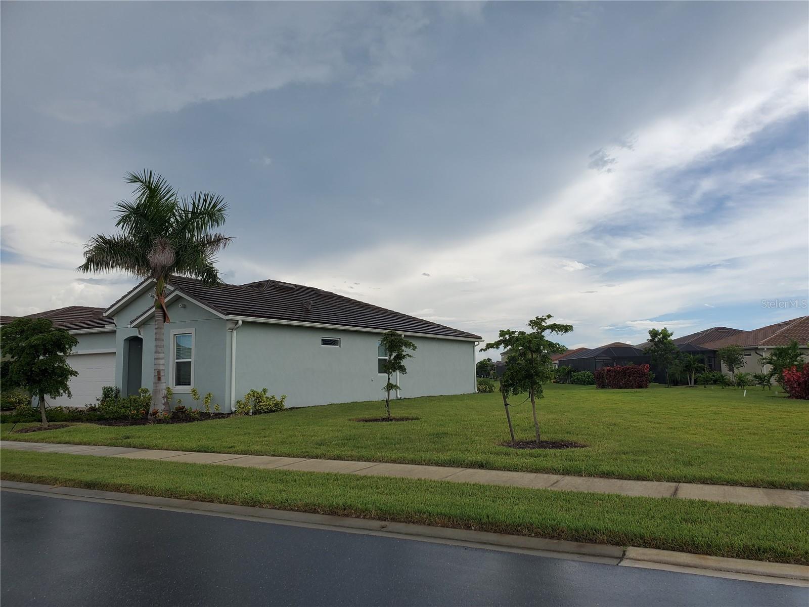 RENAISSANCE/WEST VLGS PHS 2B & - Residential Lease
