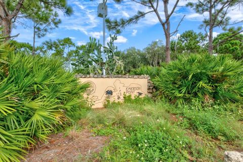 A home in PALMETTO