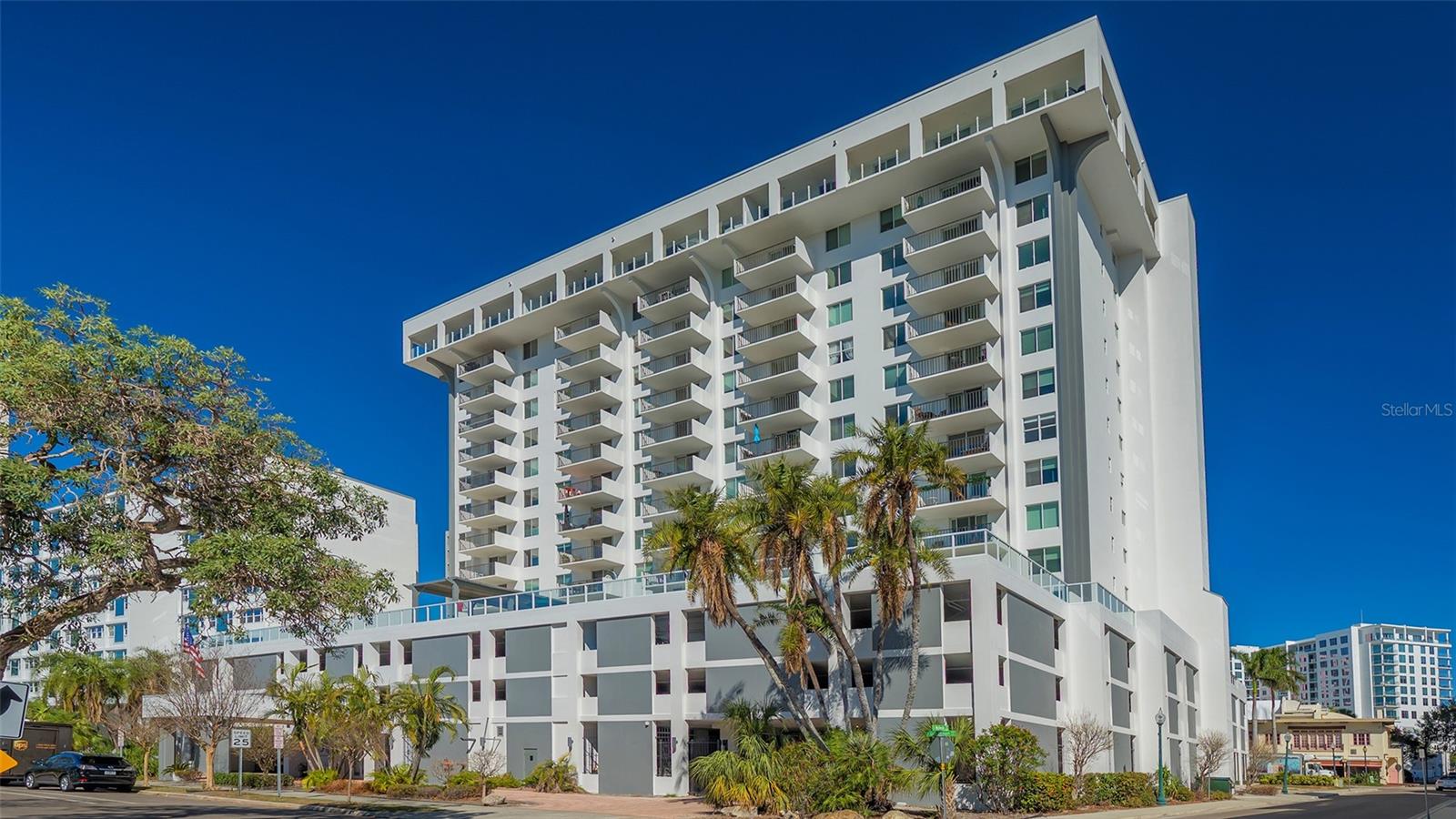 101 S GULFSTREAM AVENUE 5J