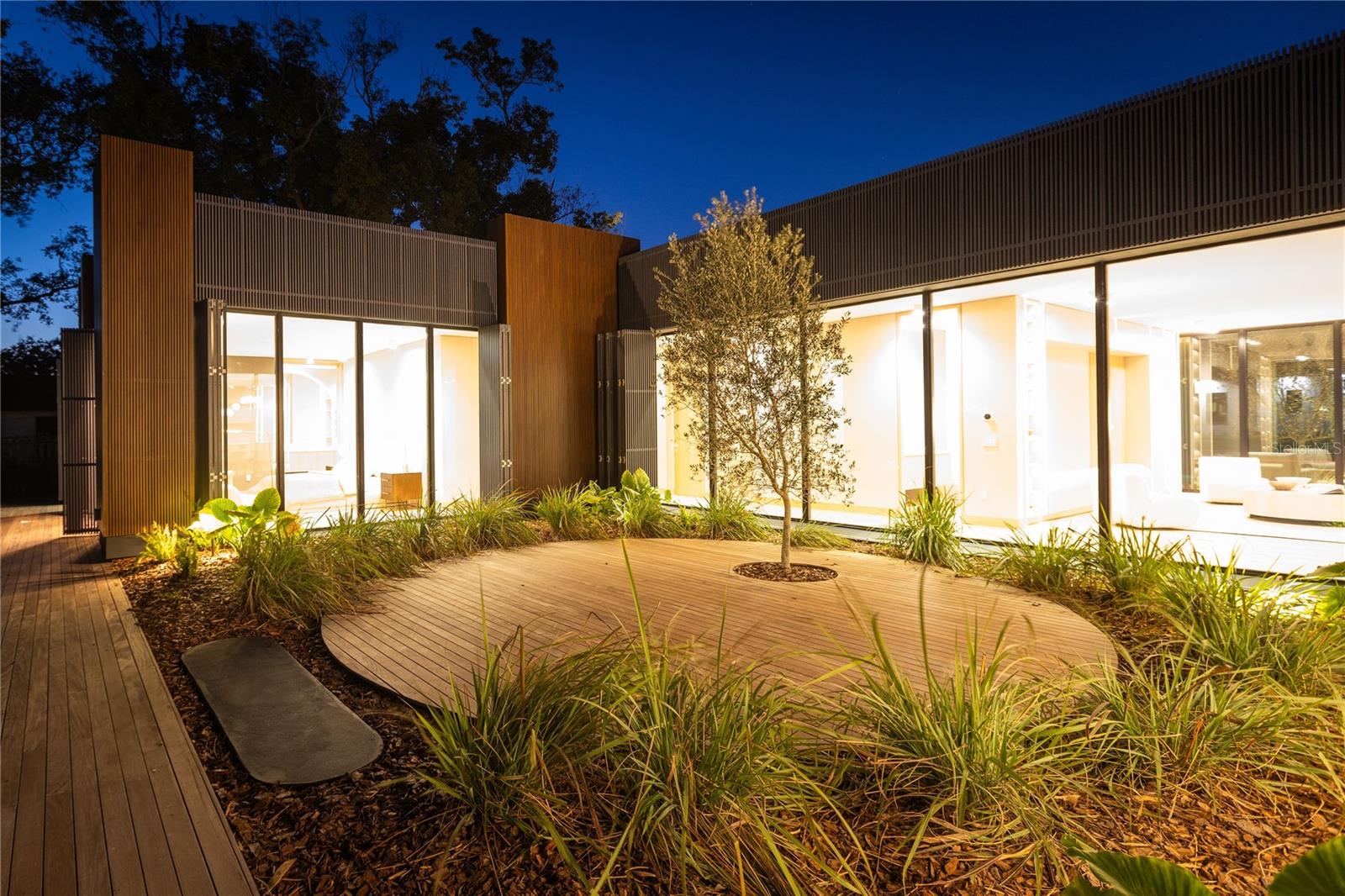 BAY HILL SEC 05 - Residential