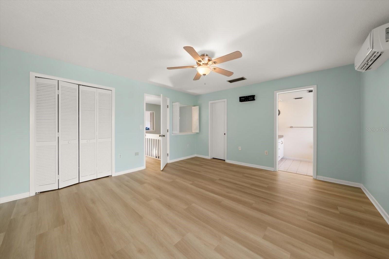 MARINA DEL REY AT SAND KEY - Residential
