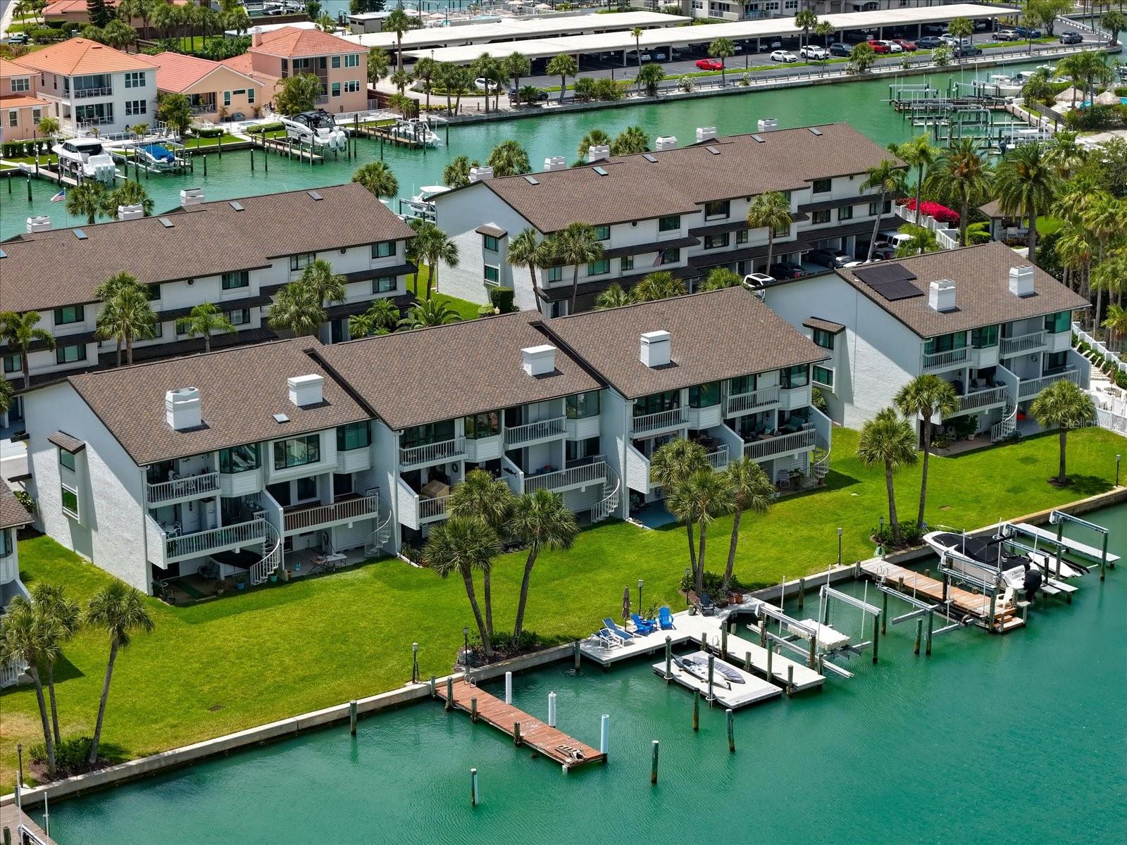 MARINA DEL REY AT SAND KEY - Residential