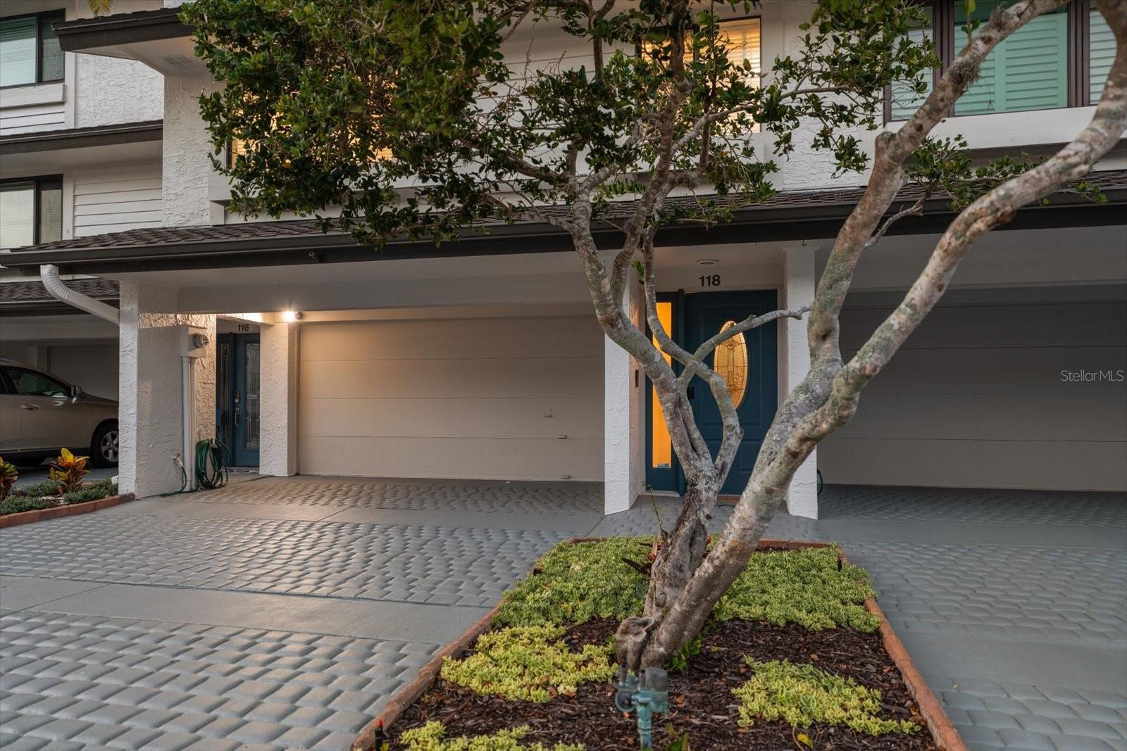 MARINA DEL REY AT SAND KEY - Residential