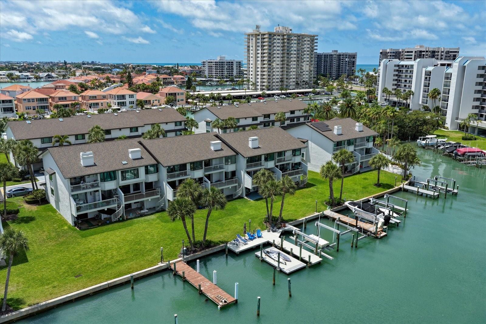 MARINA DEL REY AT SAND KEY - Residential