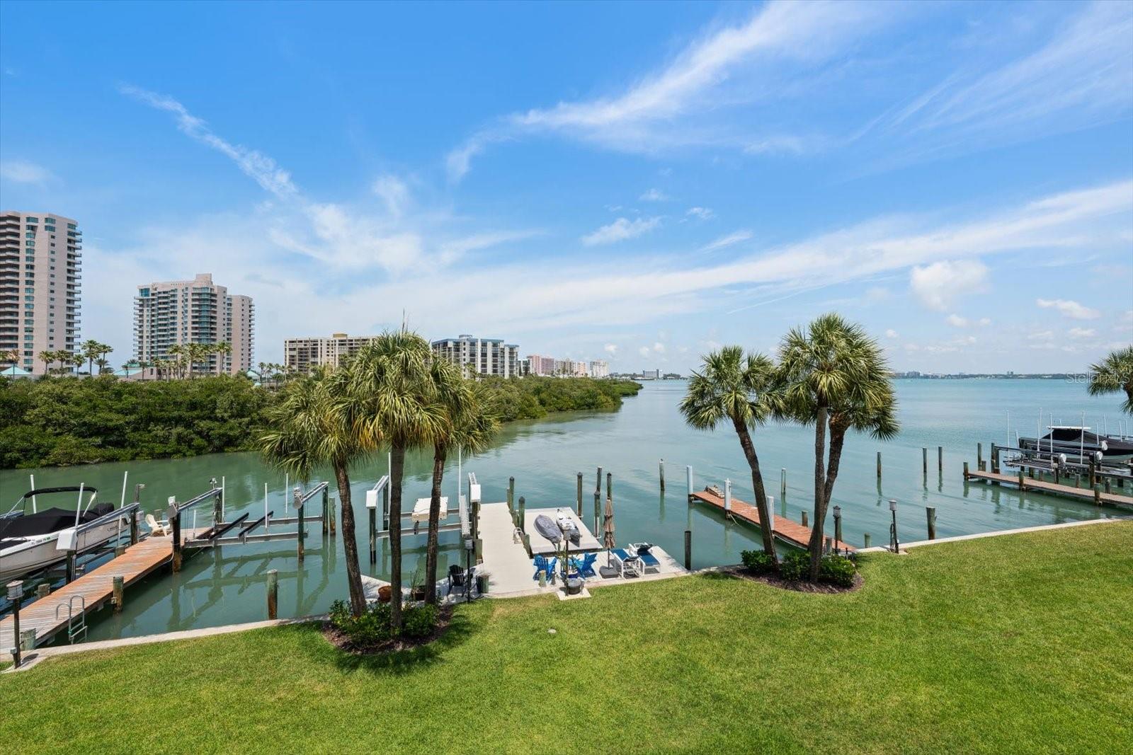 MARINA DEL REY AT SAND KEY - Residential