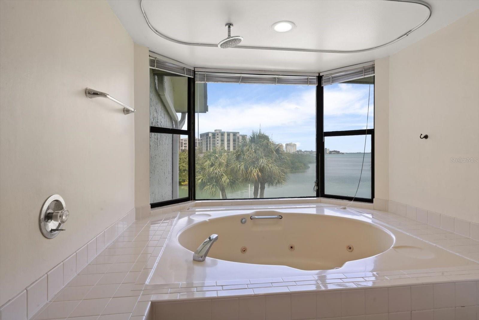 MARINA DEL REY AT SAND KEY - Residential