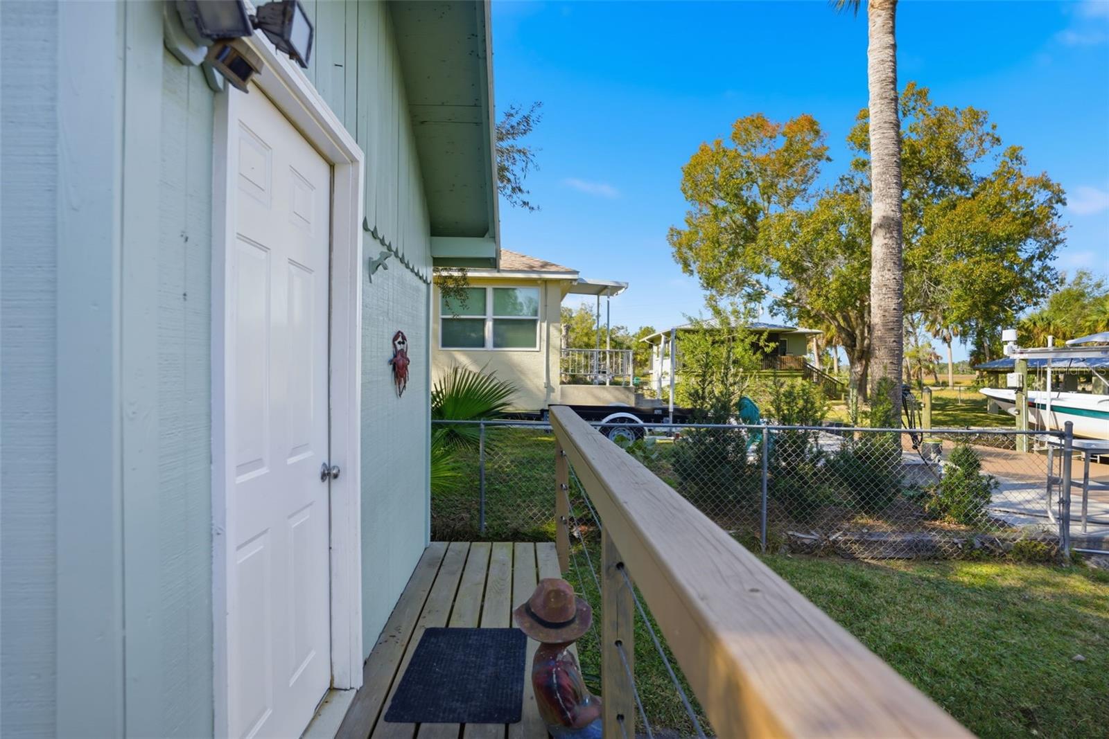 SIESTA SHORES UNIT 02 - Residential