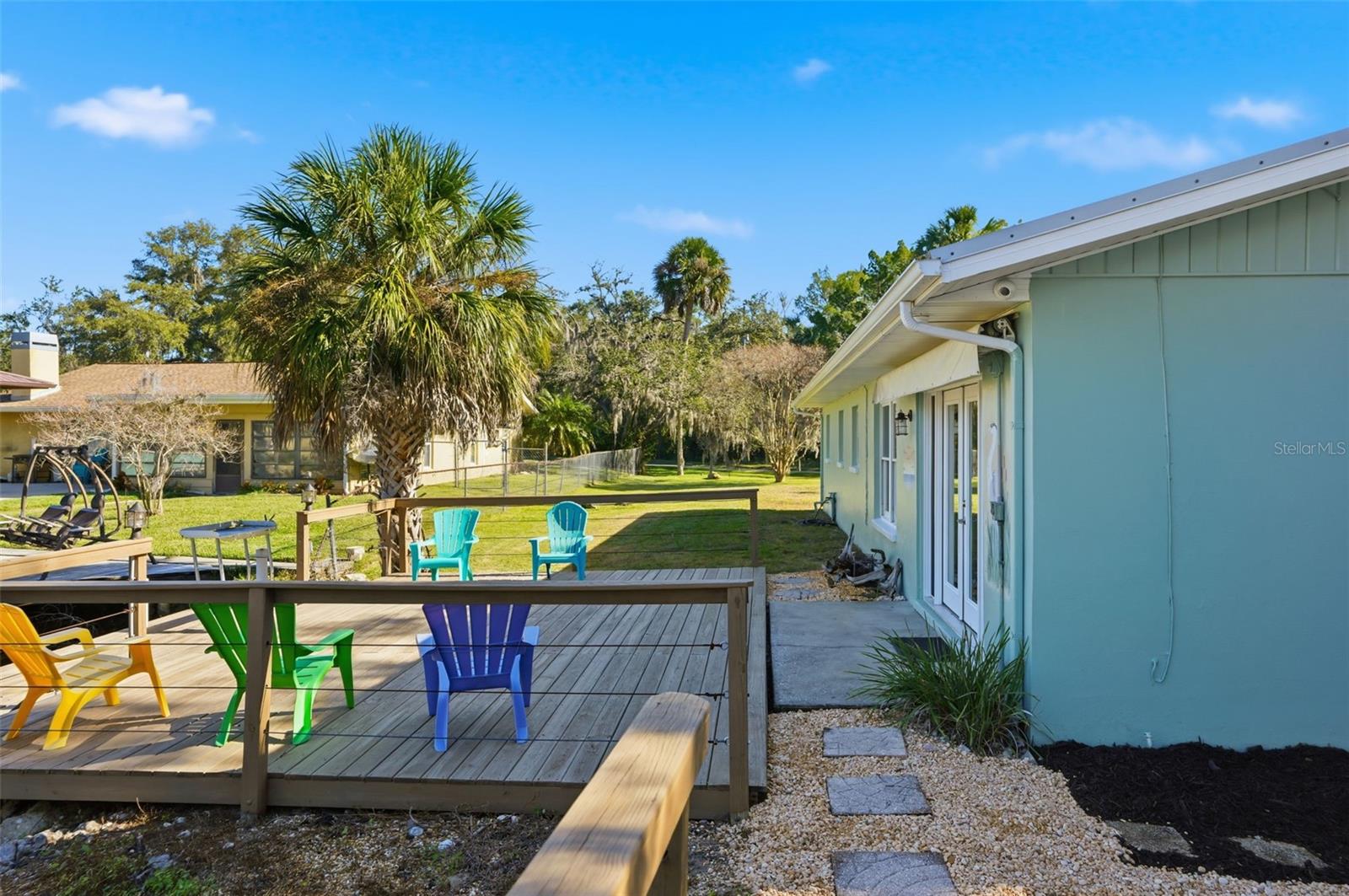 SIESTA SHORES UNIT 02 - Residential