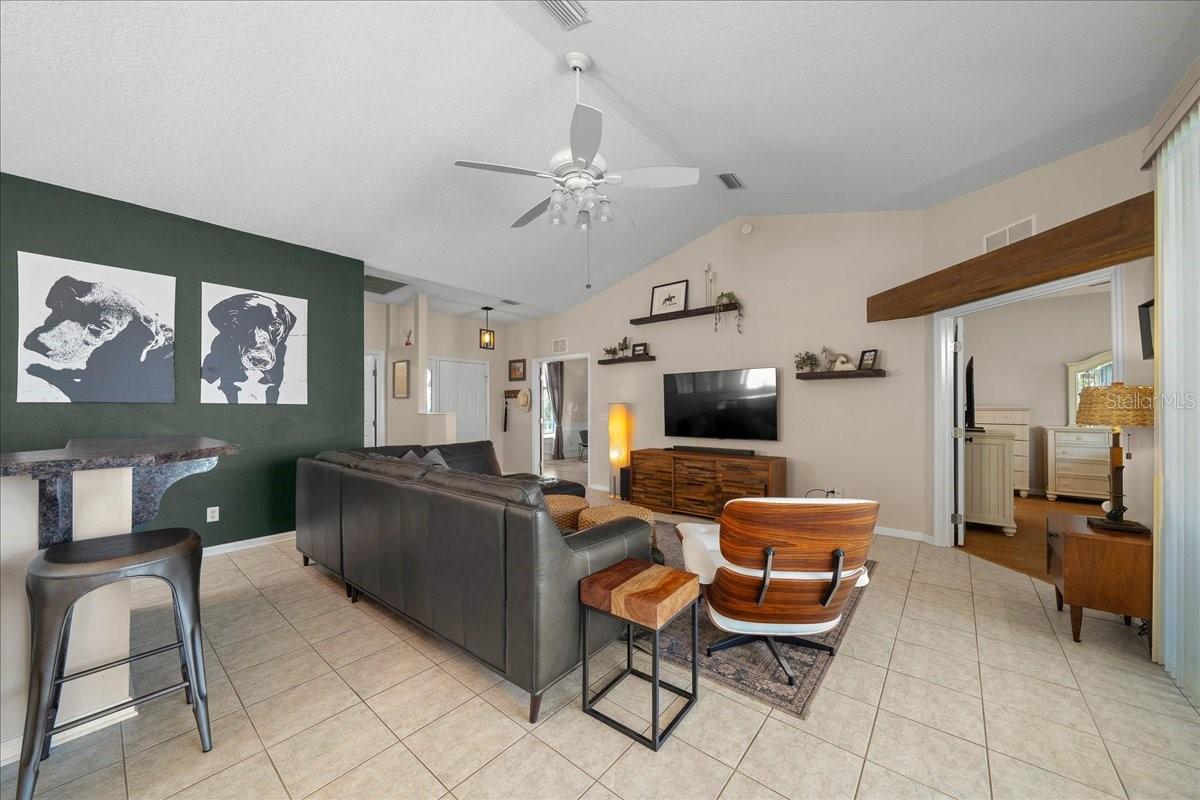 OCALA PALMS - Residential