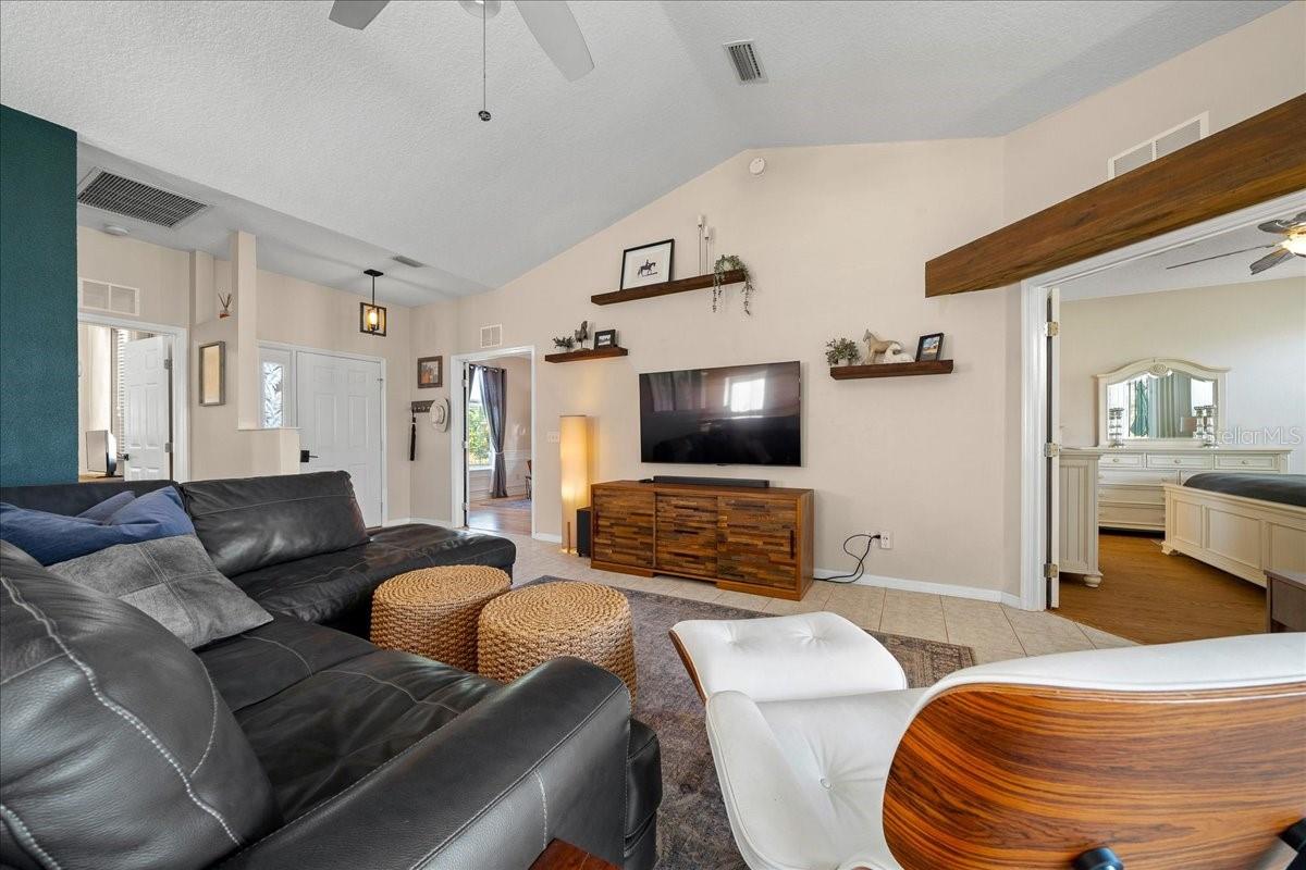 OCALA PALMS - Residential