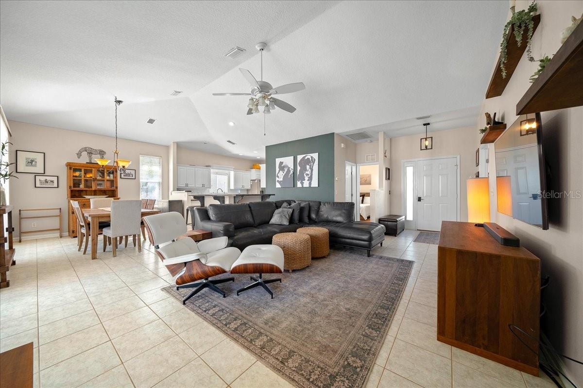 OCALA PALMS - Residential