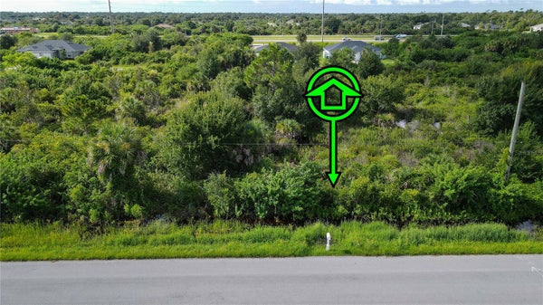12167 VAN GOUGH AVE, PORT CHARLOTTE, FL 33981 - Image 539b2edf47eae0cf5f555bcd998b41e1/3769731275