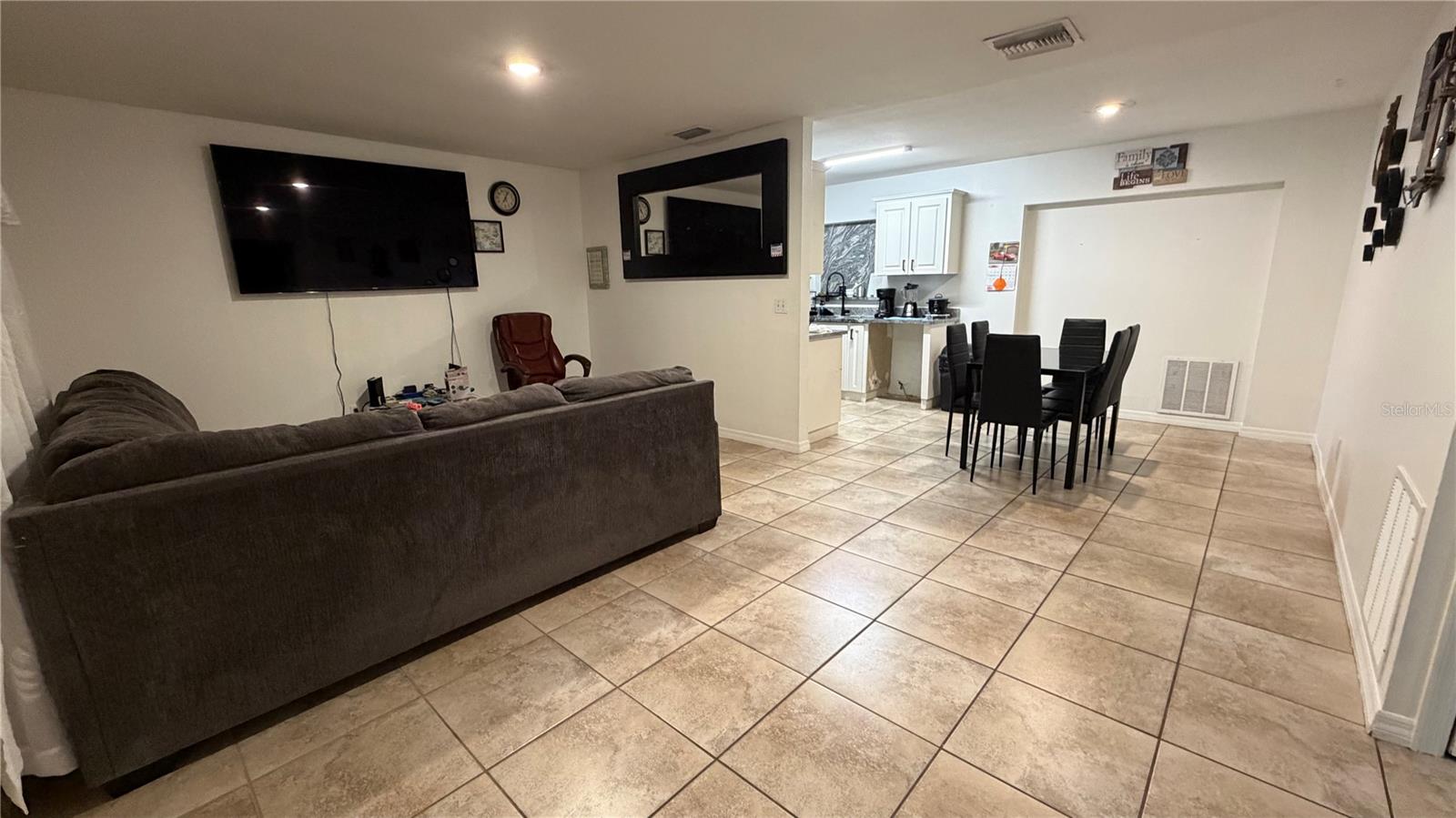 TOWNN COUNTRY PARK UN 08 - Residential