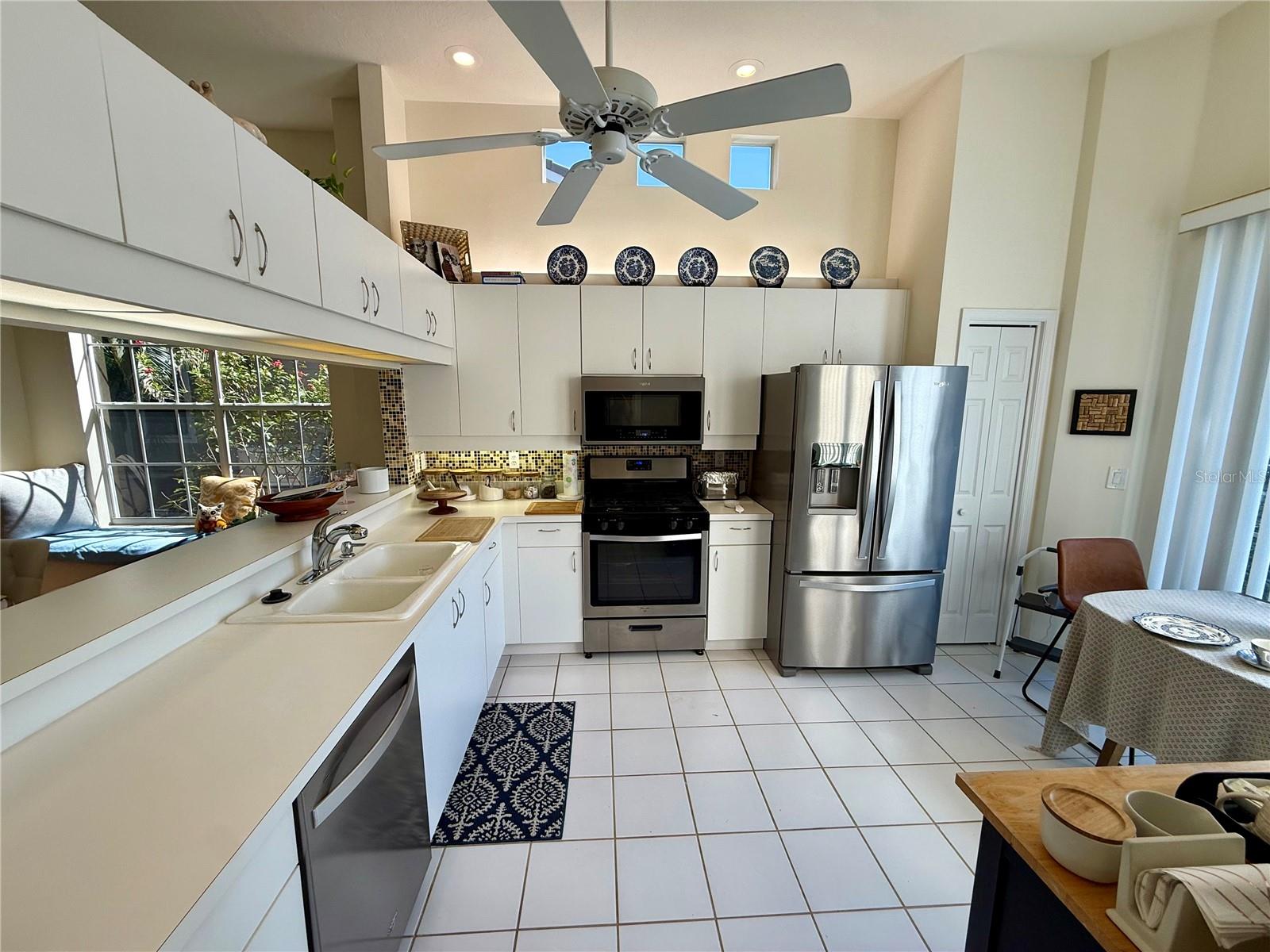 UNIVERSITY PARK - Residential Lease