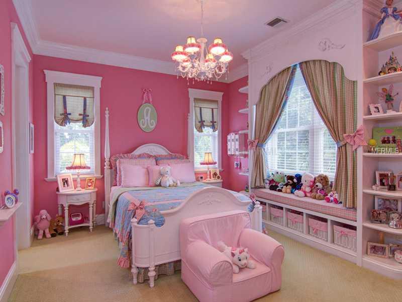 HIDDEN HARBOR - Residential