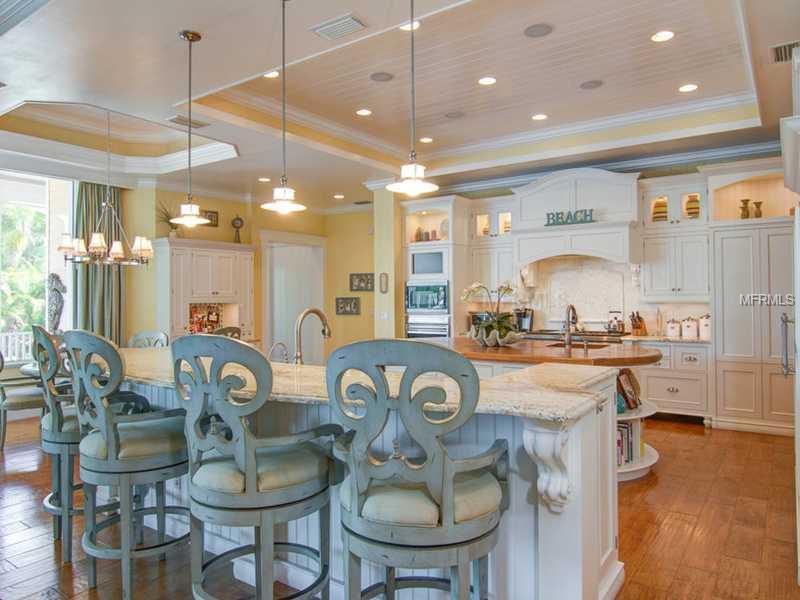 HIDDEN HARBOR - Residential