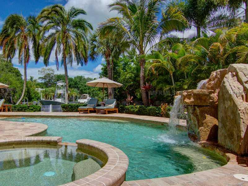 HIDDEN HARBOR - Residential