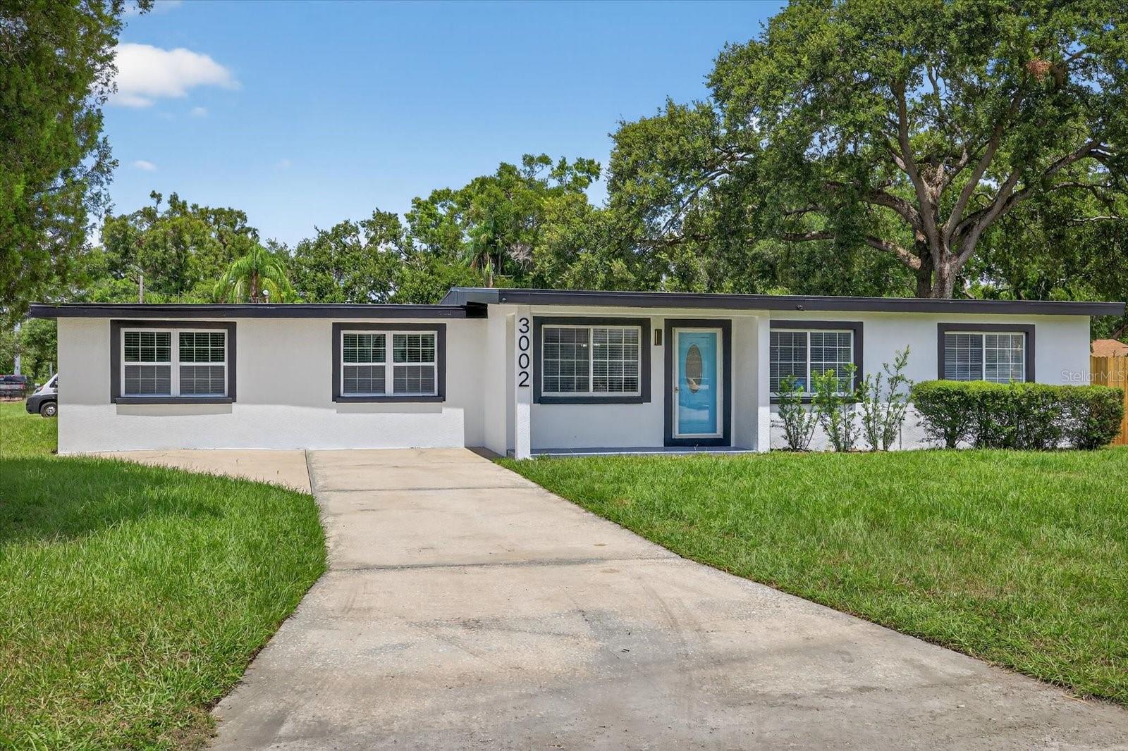 Corner lot!!Welcome to your dream home! Fully remodeled, new water heater and AC unit 2025 .!!This beautiful 4-bedrooms, 3-bathrooms house offers a perfect blend of modern amenities and classic charm. Nestled in a sought-after neighborhood, this residence is ideal for families, professionals, and anyone looking for a comfortable and convenient living space. The open-concept living room features large windows that flood the space with natural light, creating a warm and inviting atmosphere. Fully equipped with stainless steel appliances, granite countertops, and ample cabinet space, this kitchen is perfect for both everyday meals and entertaining guests. The master bedroom boasts an in-suite bathroom with a luxurious shower. Perfect for family, guests, or a home office, each room offers ample closet space and large windows. Enjoy the private backyard with a patio area perfect for barbecues and outdoor gatherings. This home is not just a place to live but a place to love. Don’t miss the opportunity to make it yours. Schedule a viewing today and experience all that this wonderful property has to offer!