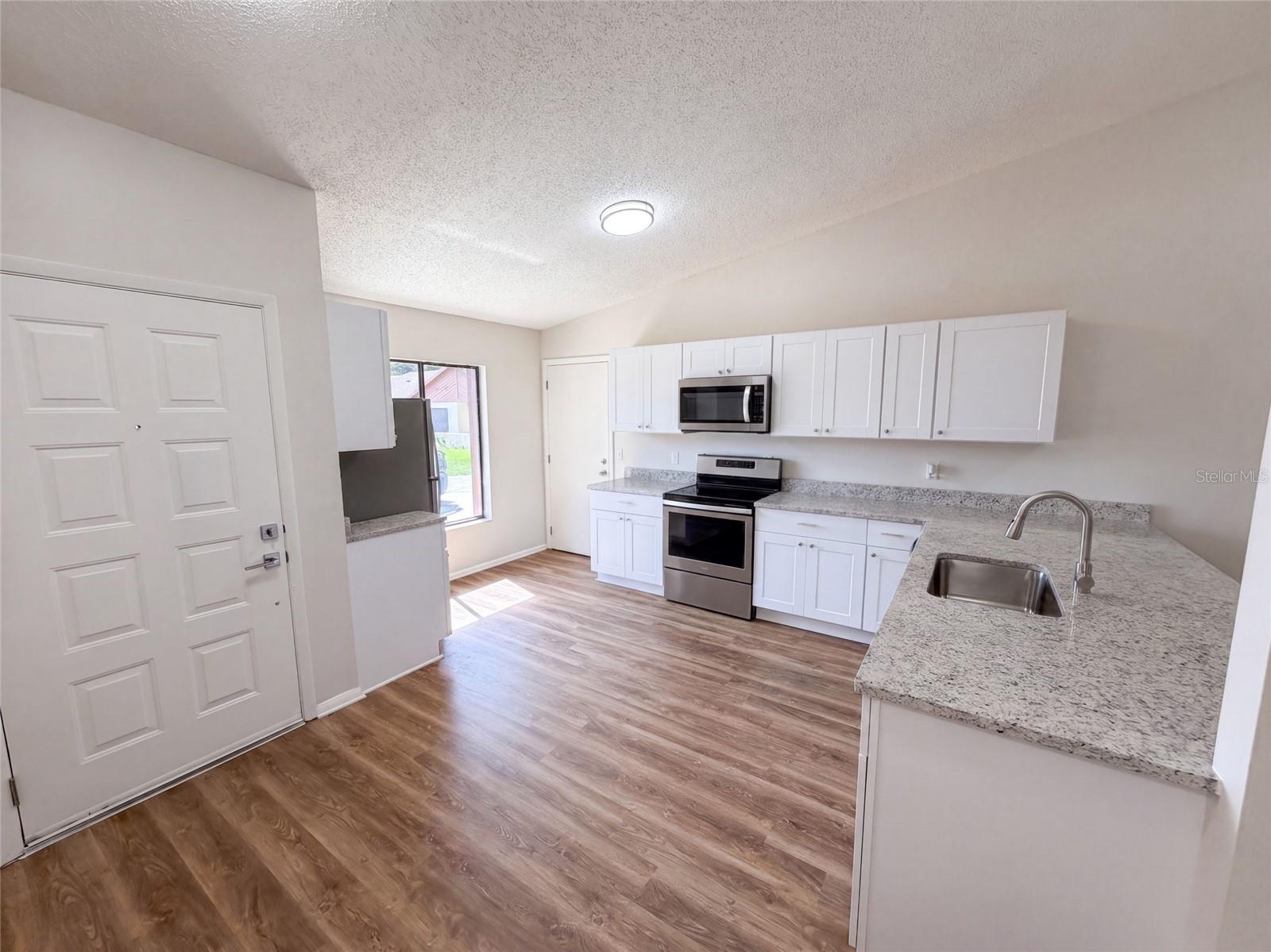 190 PINE KNOLL COURT
