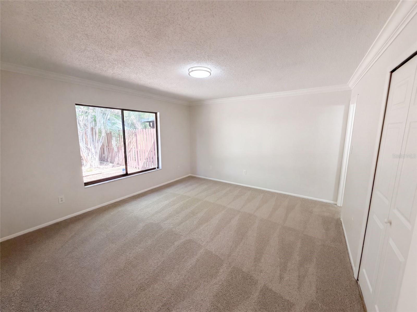 190 PINE KNOLL COURT