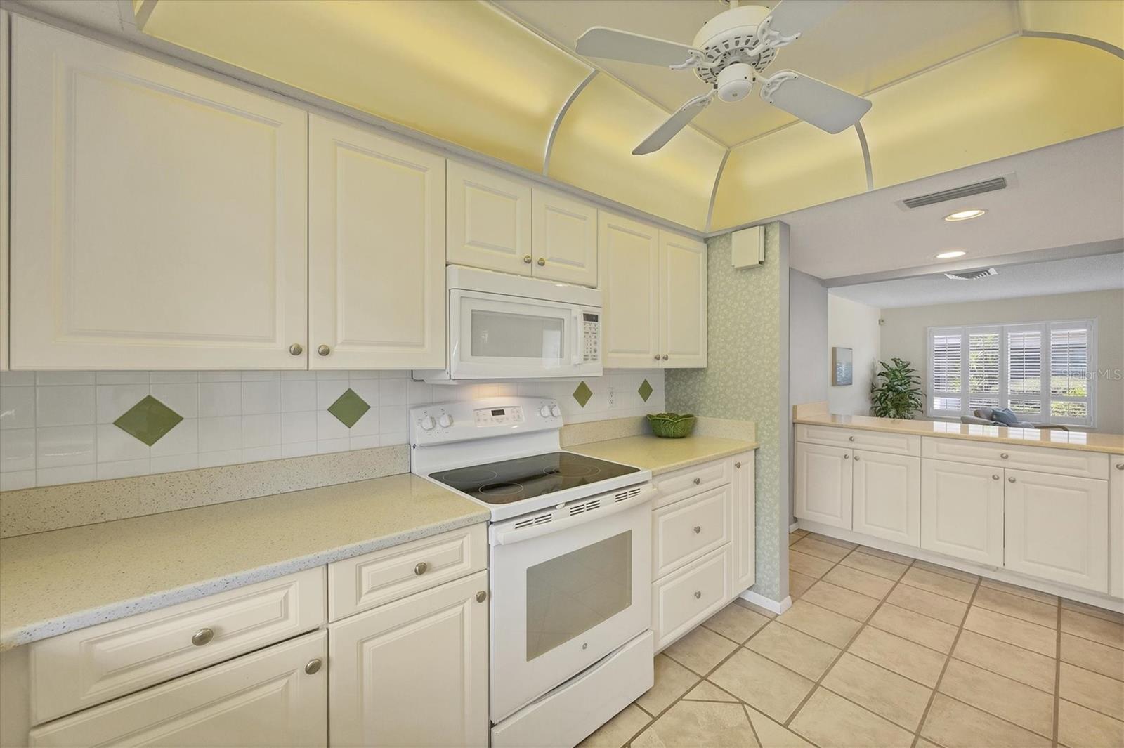 THE MEADOWS - Residential