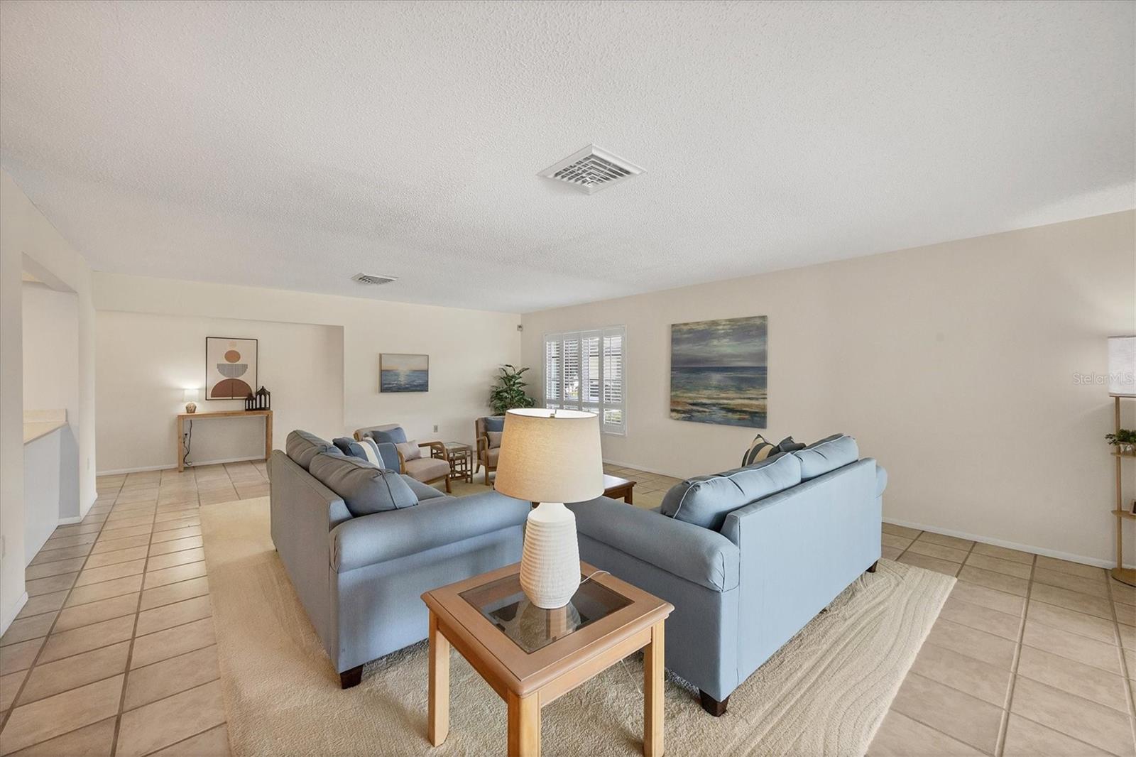 THE MEADOWS - Residential