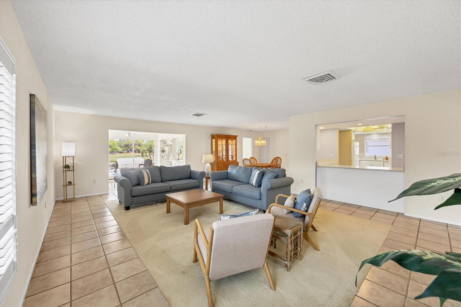 THE MEADOWS - Residential