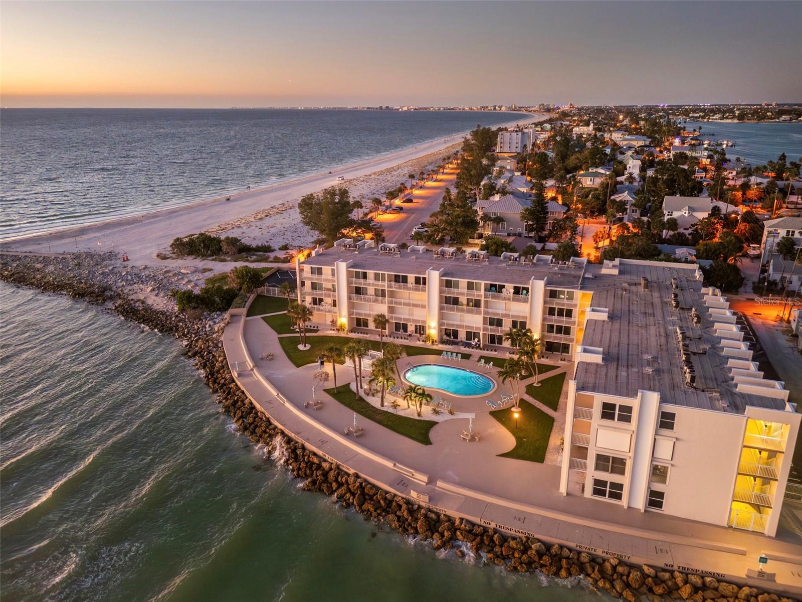 POINT PASS-A-GRILLE CONDO - Residential