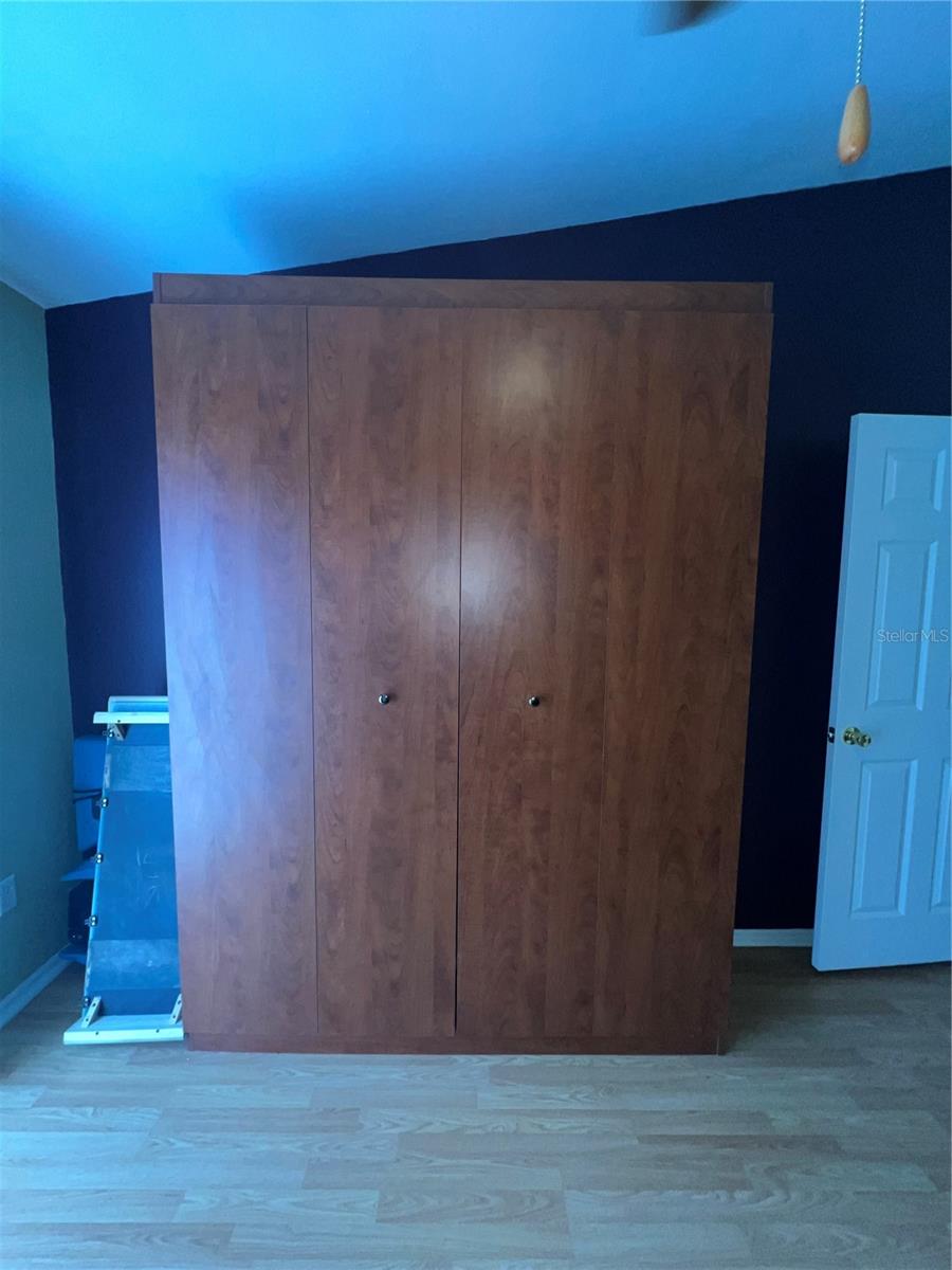 LOVELAND COURTYARDS PH 01 - Residential Lease