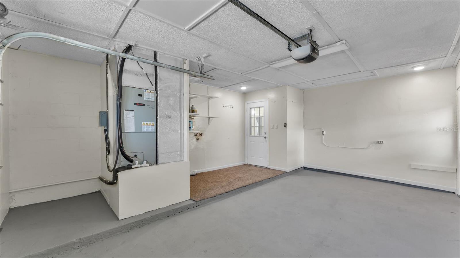 IMPERIALAKES PH 01 - Residential