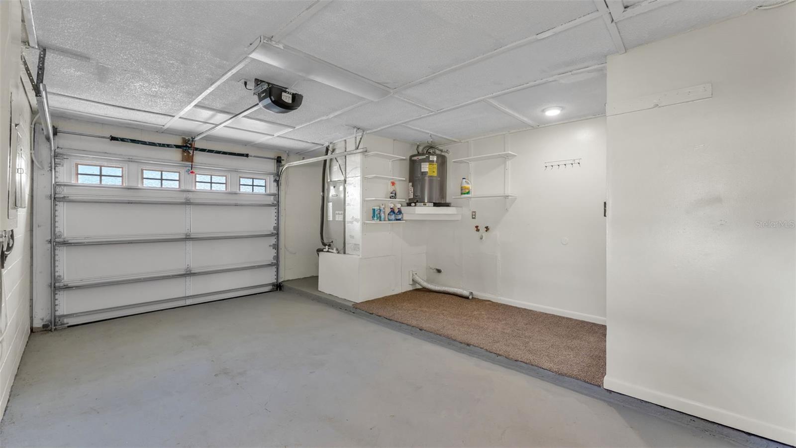 IMPERIALAKES PH 01 - Residential