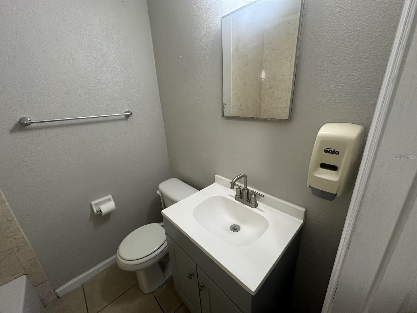 LAKEVIEW VILLAGE - Residential Lease