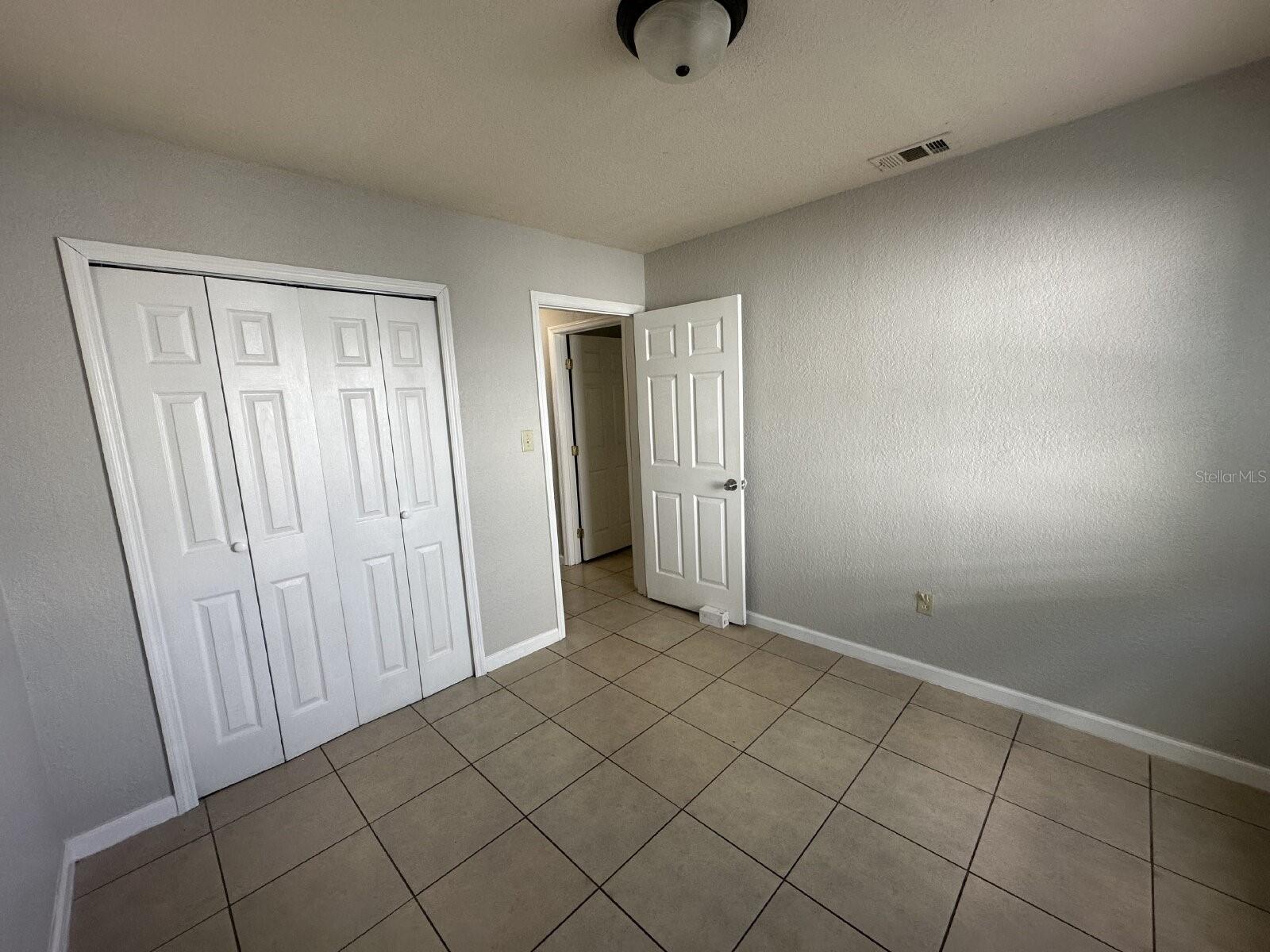 LAKEVIEW VILLAGE - Residential Lease