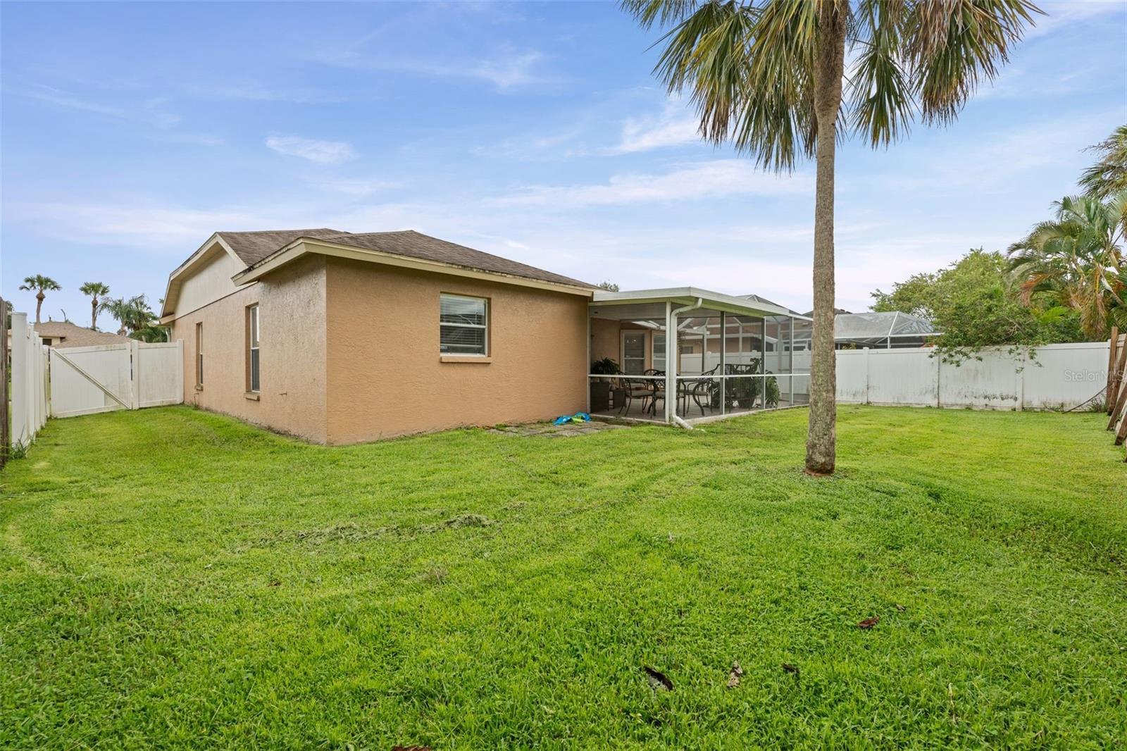 SARAPALMS - Residential